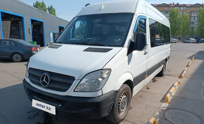 Mercedes-Benz Sprinter 2009 года за 11 000 000 тг. в Астана