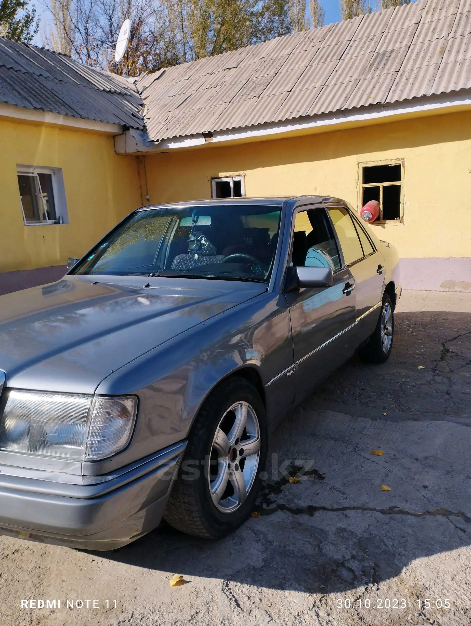 Mercedes-Benz W124 1991