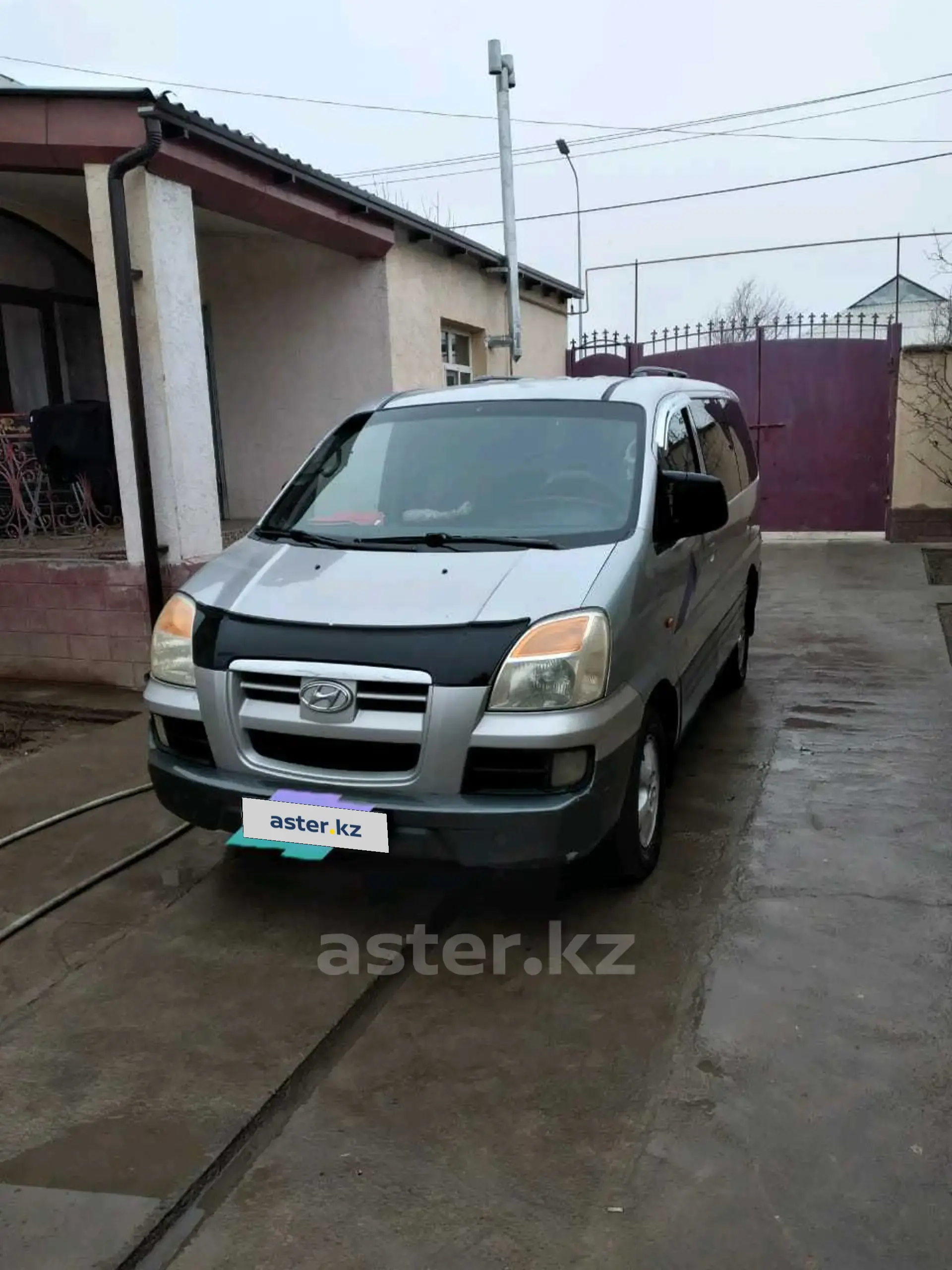 Hyundai Starex 2004