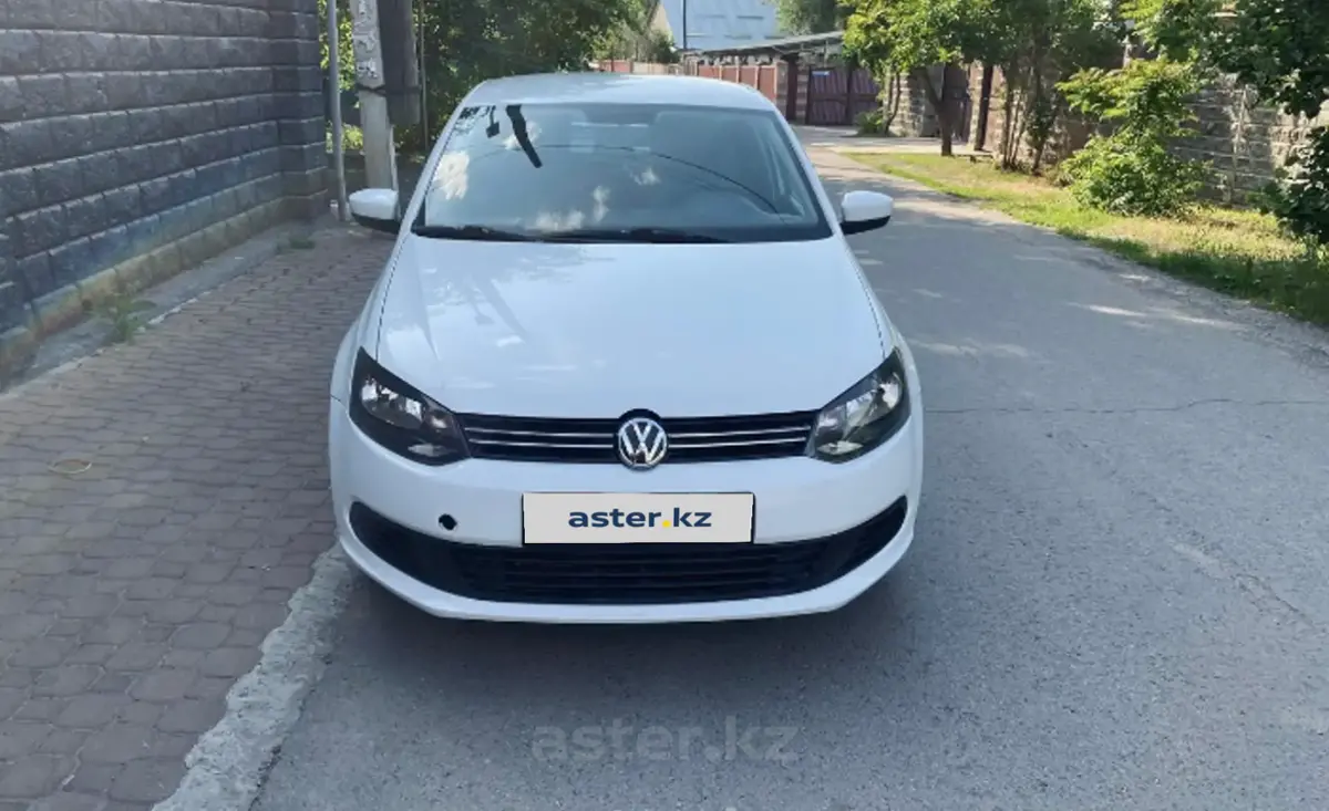 Купить Volkswagen Polo 2014 года в Алматы, цена 4000000 тенге. Продажа  Volkswagen Polo в Алматы - Aster.kz. №c937455