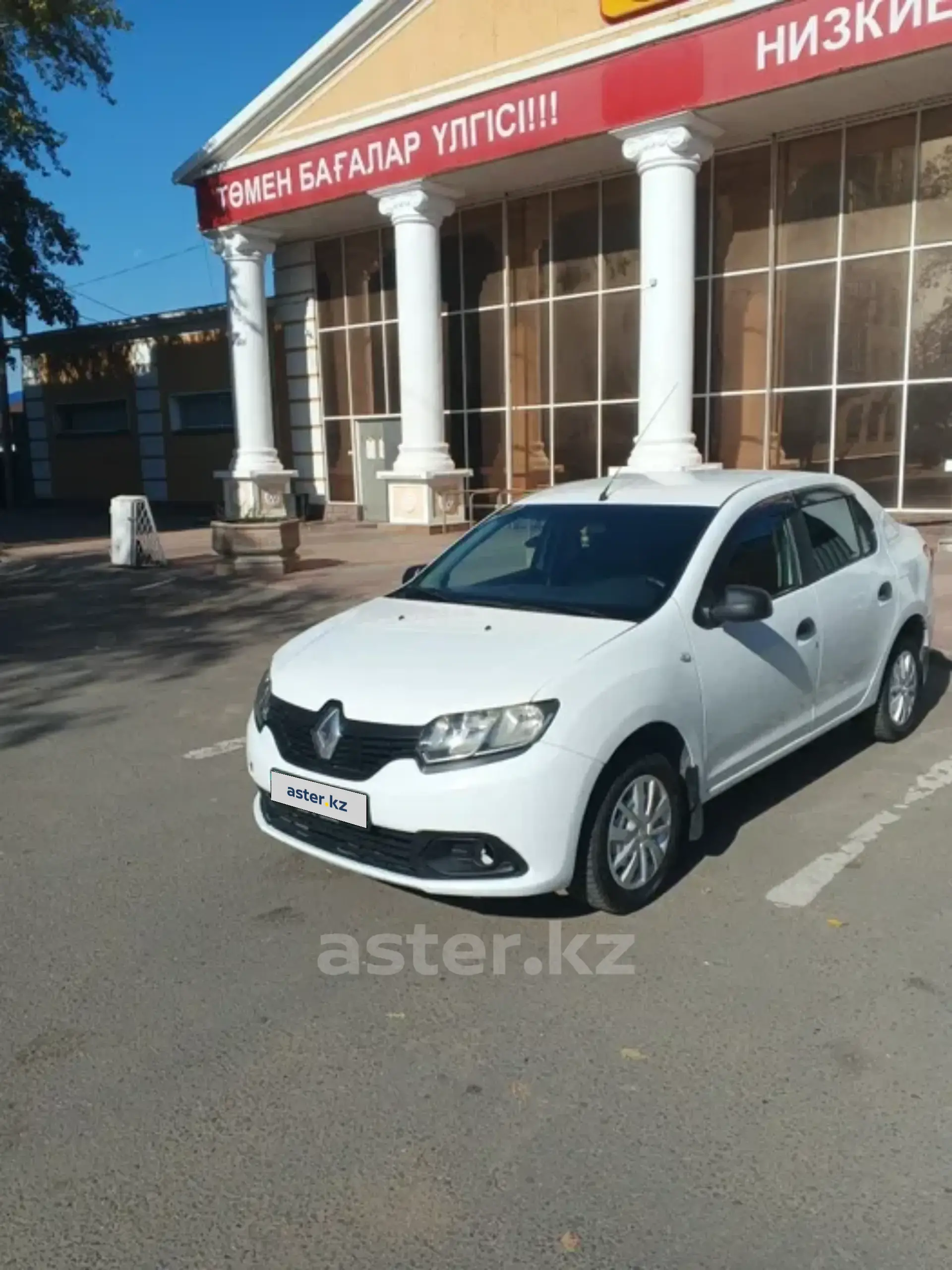 Renault Logan 2014