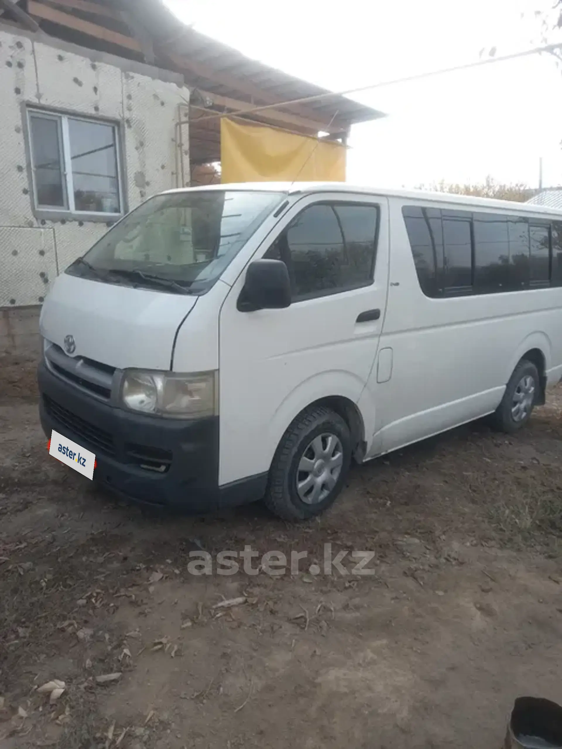 Toyota HiAce 2008