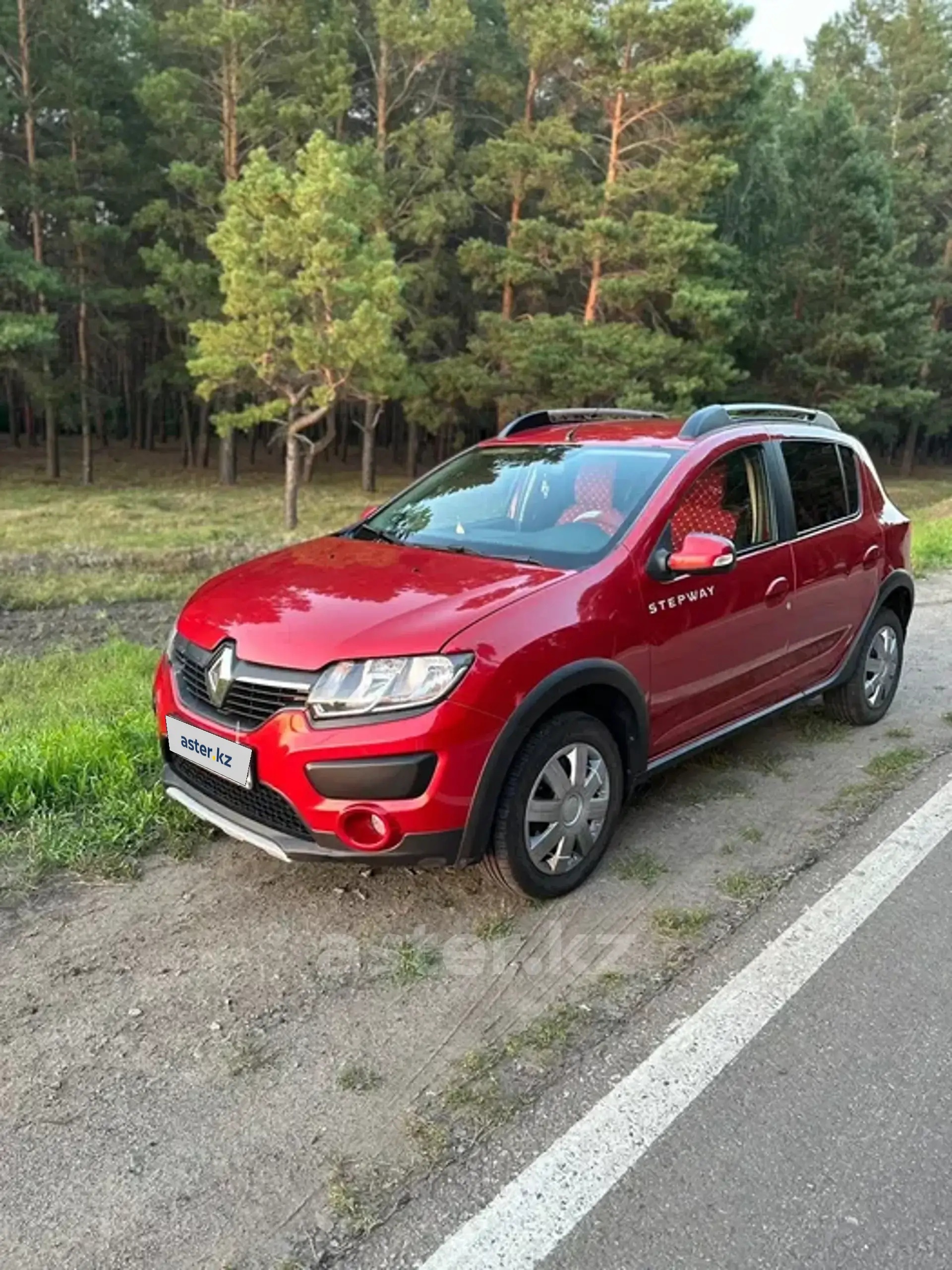 Renault Sandero 2015