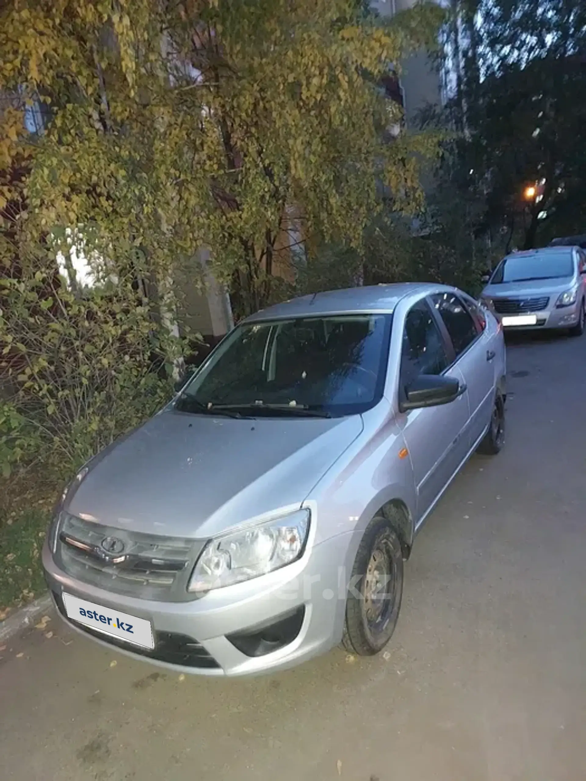 LADA (ВАЗ) Granta 2015