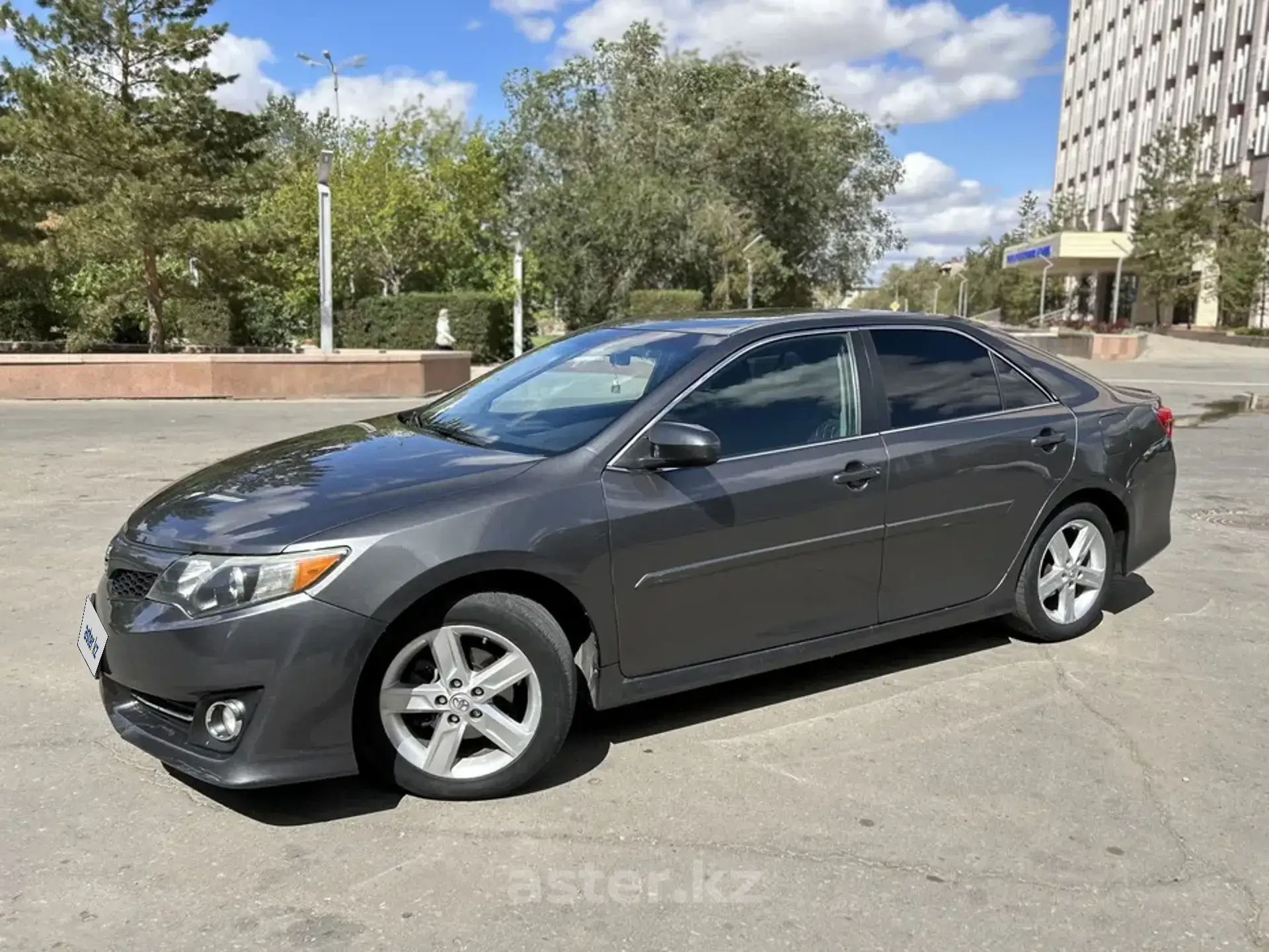 Toyota Camry 2014