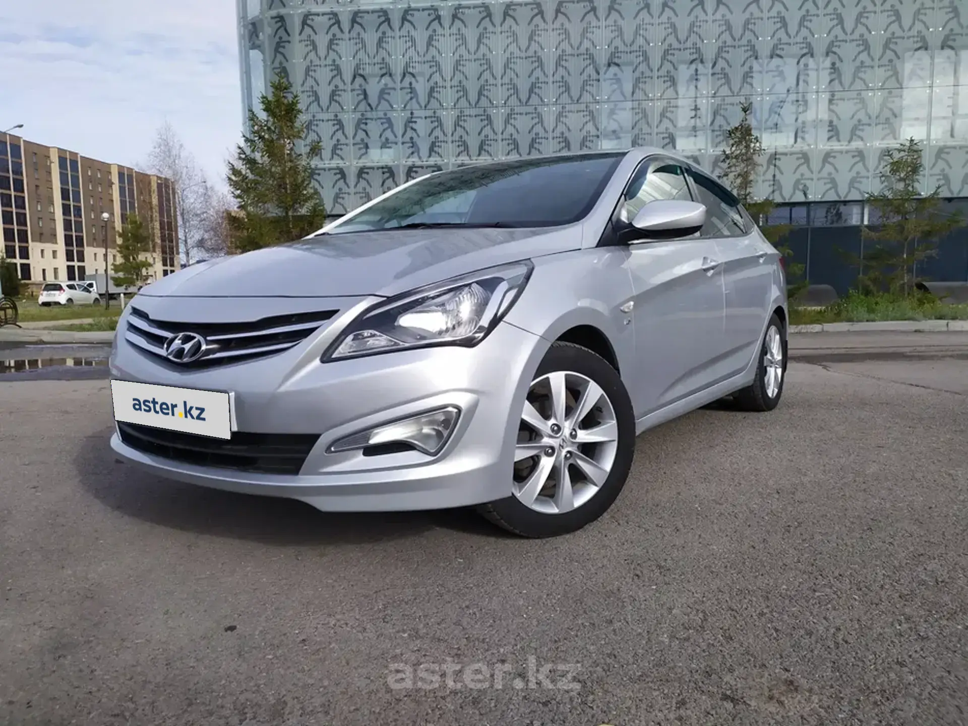 Hyundai Accent 2015