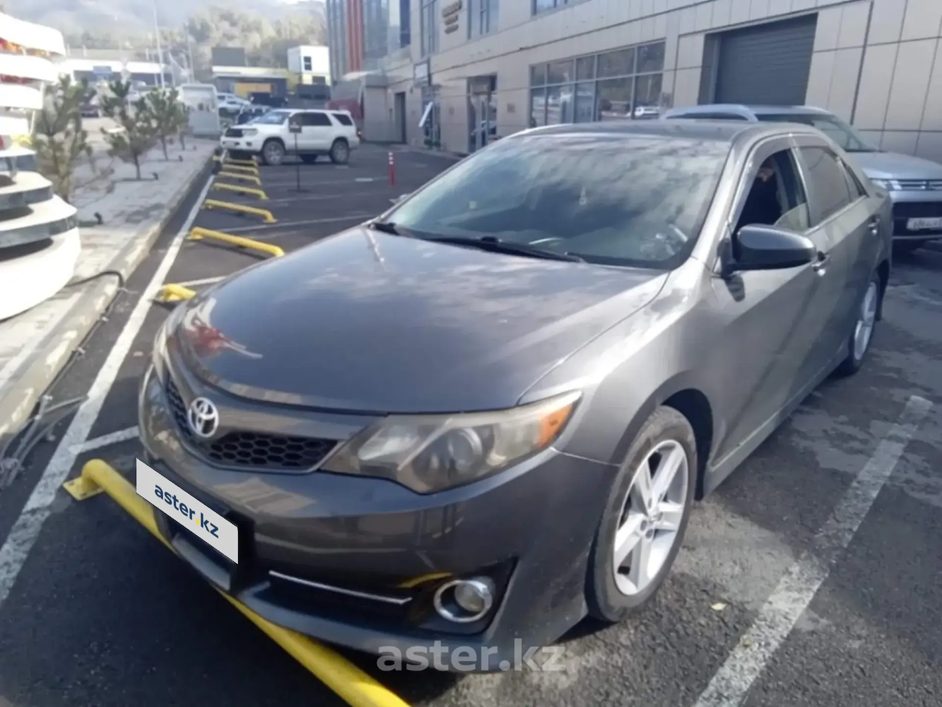 Toyota Camry 2012