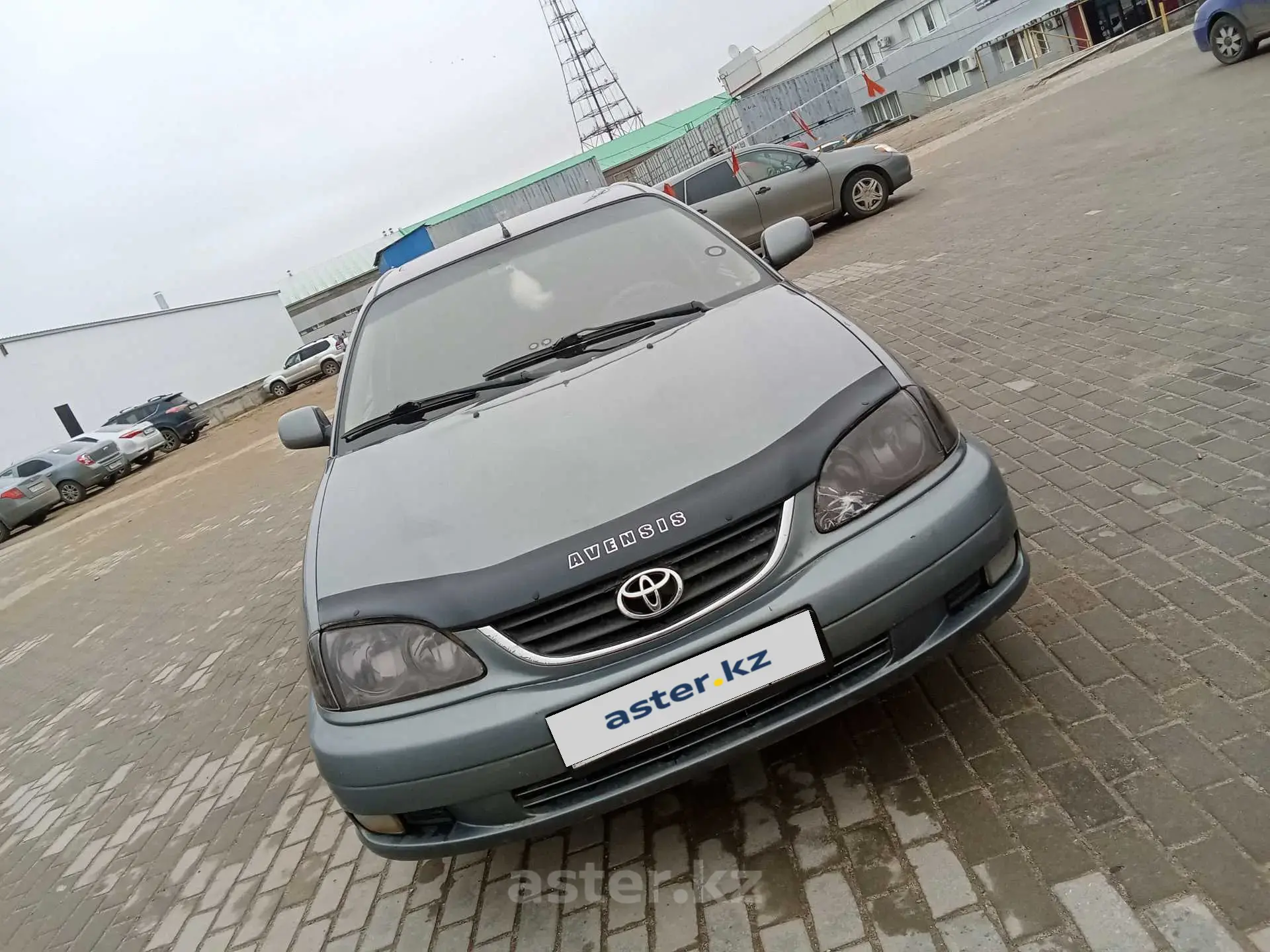 Toyota Avensis 2002