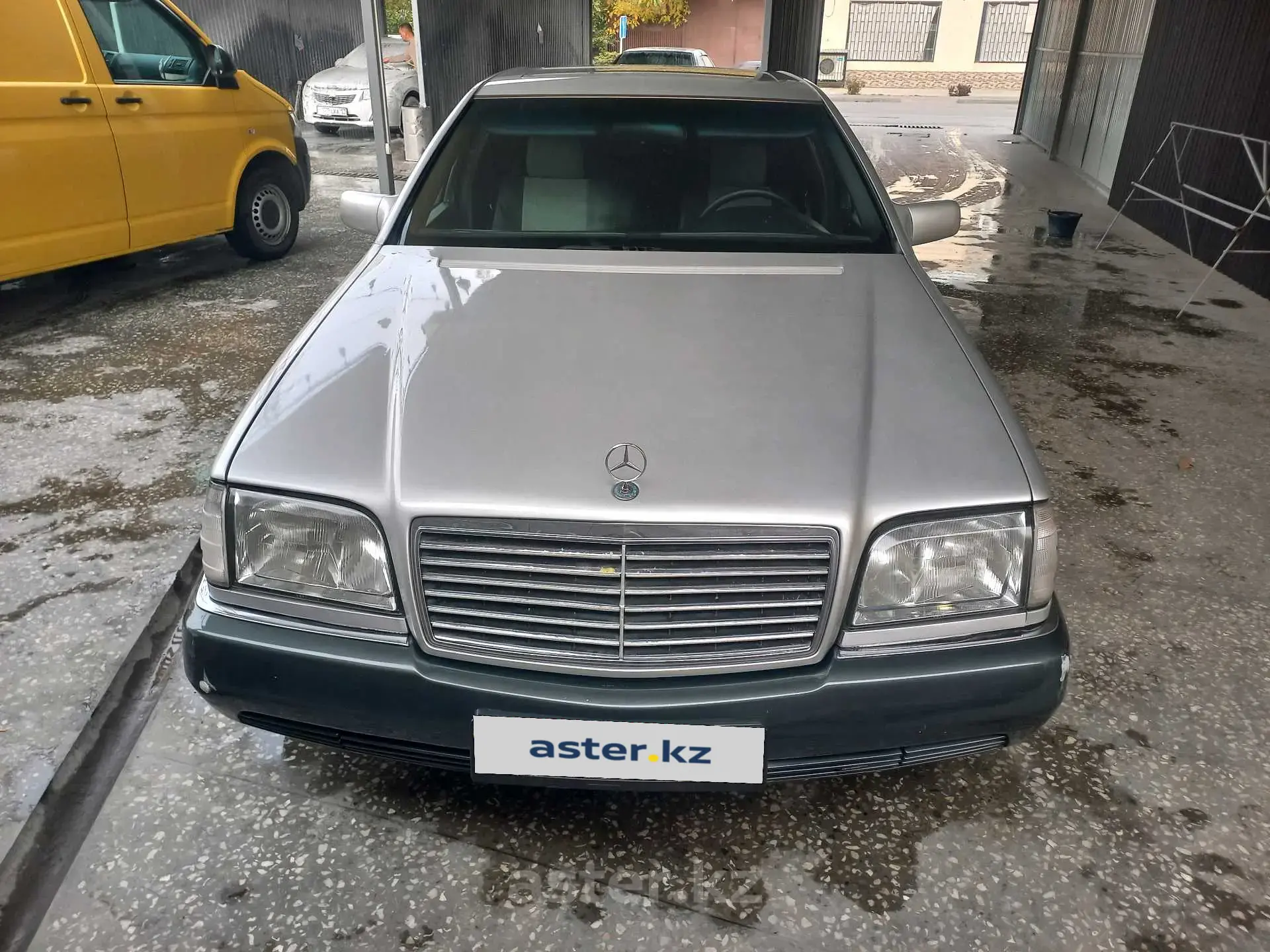 Mercedes-Benz S-Класс 1992