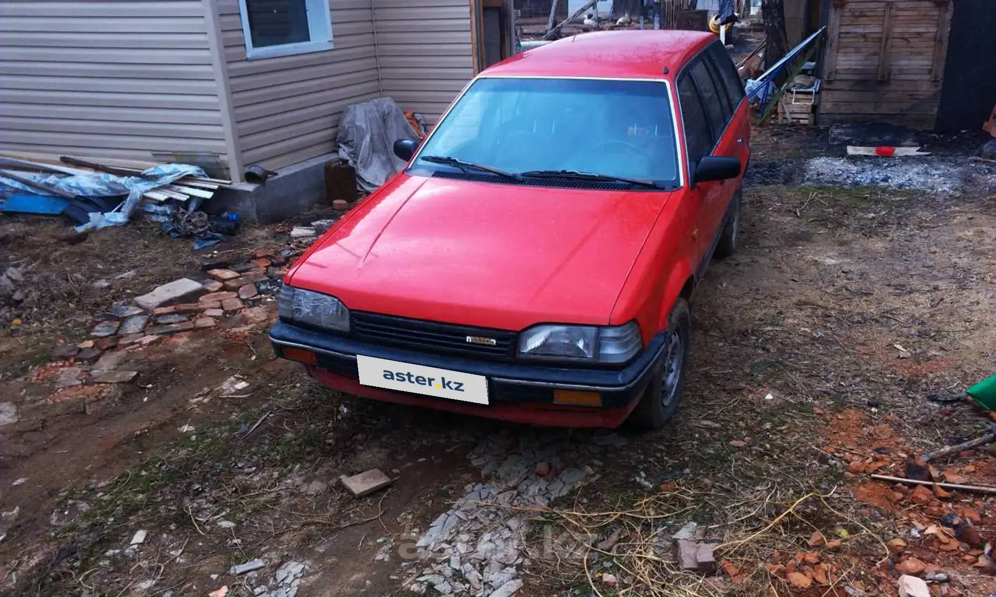 Mazda Familia 1987