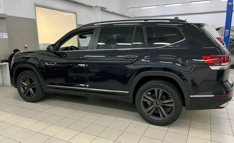 Volkswagen Teramont 2022 года за 24 900 000 тг. в Атырауская область