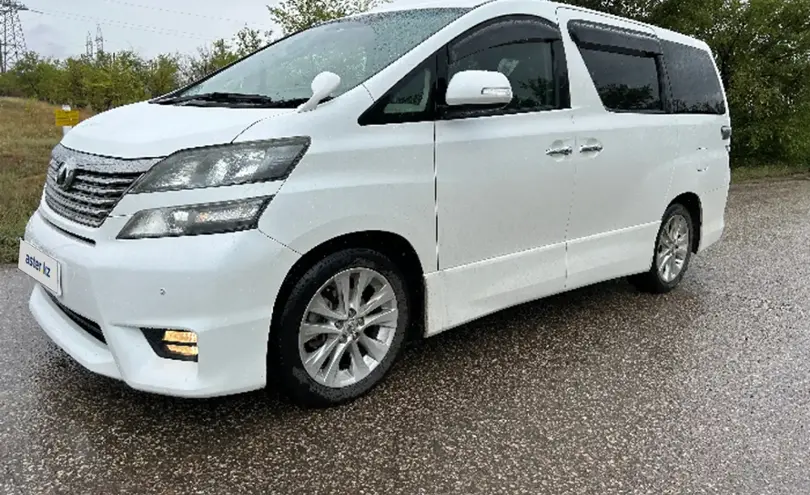 Toyota Vellfire 2012 года за 9 800 000 тг. в Актюбинская область