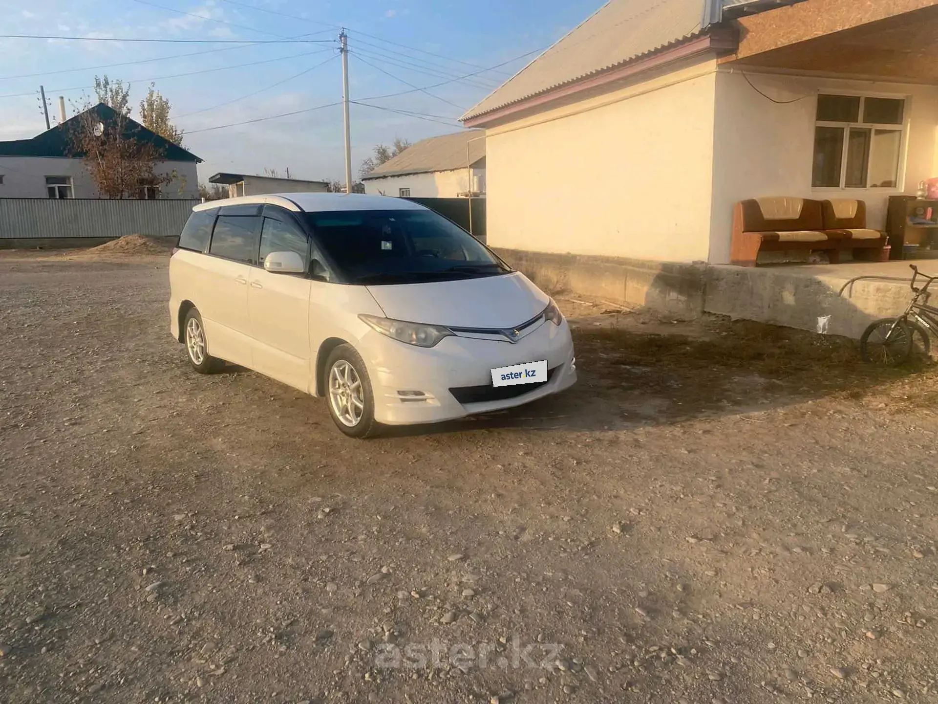 Toyota Estima 2006