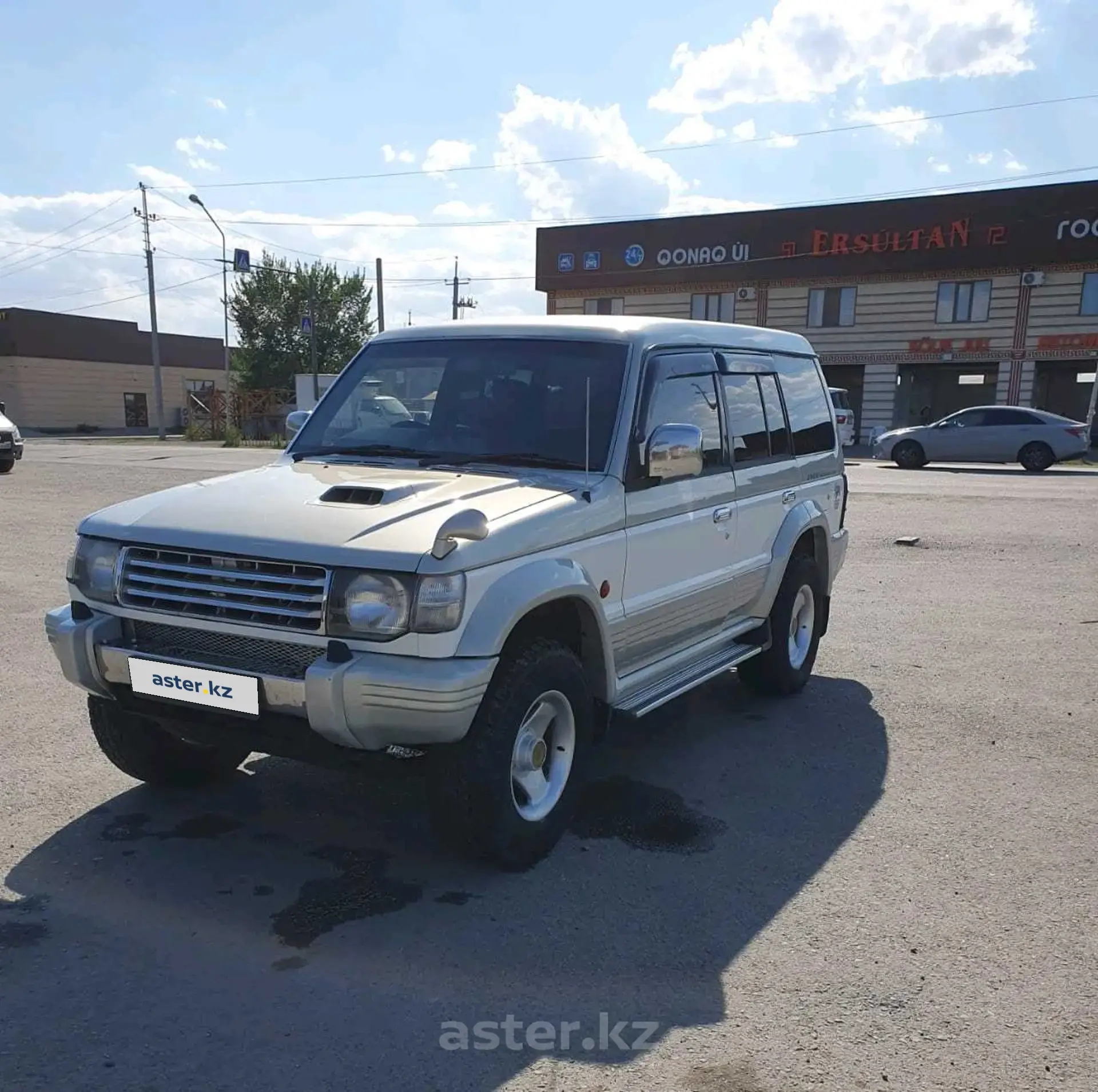 Mitsubishi Pajero 1994