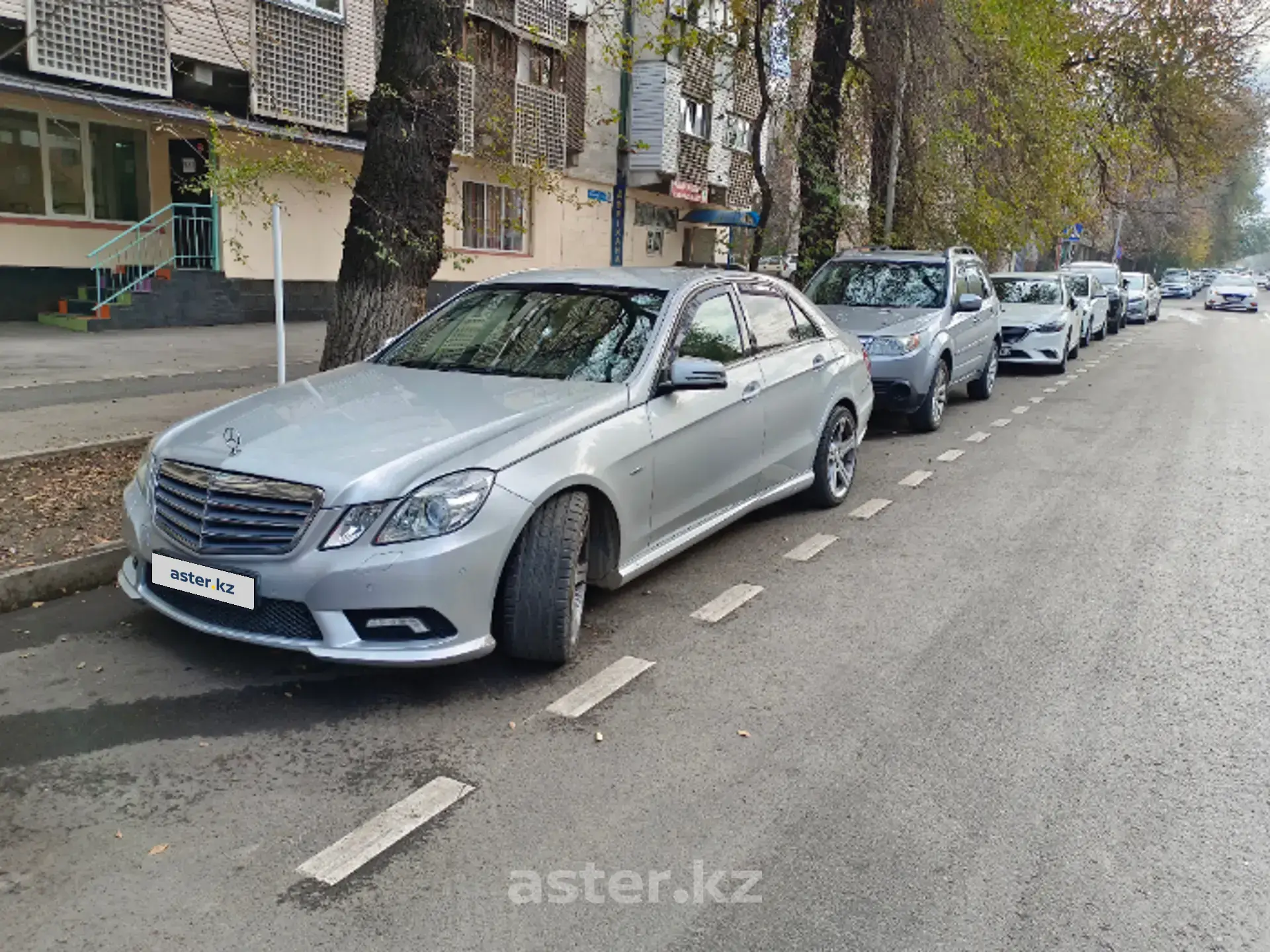 Mercedes-Benz E-Класс 2011