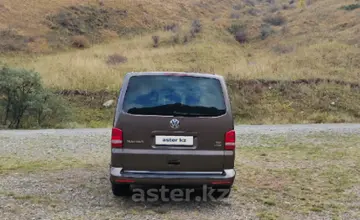 Volkswagen Multivan 2014 года за 20 000 000 тг. в Алматы