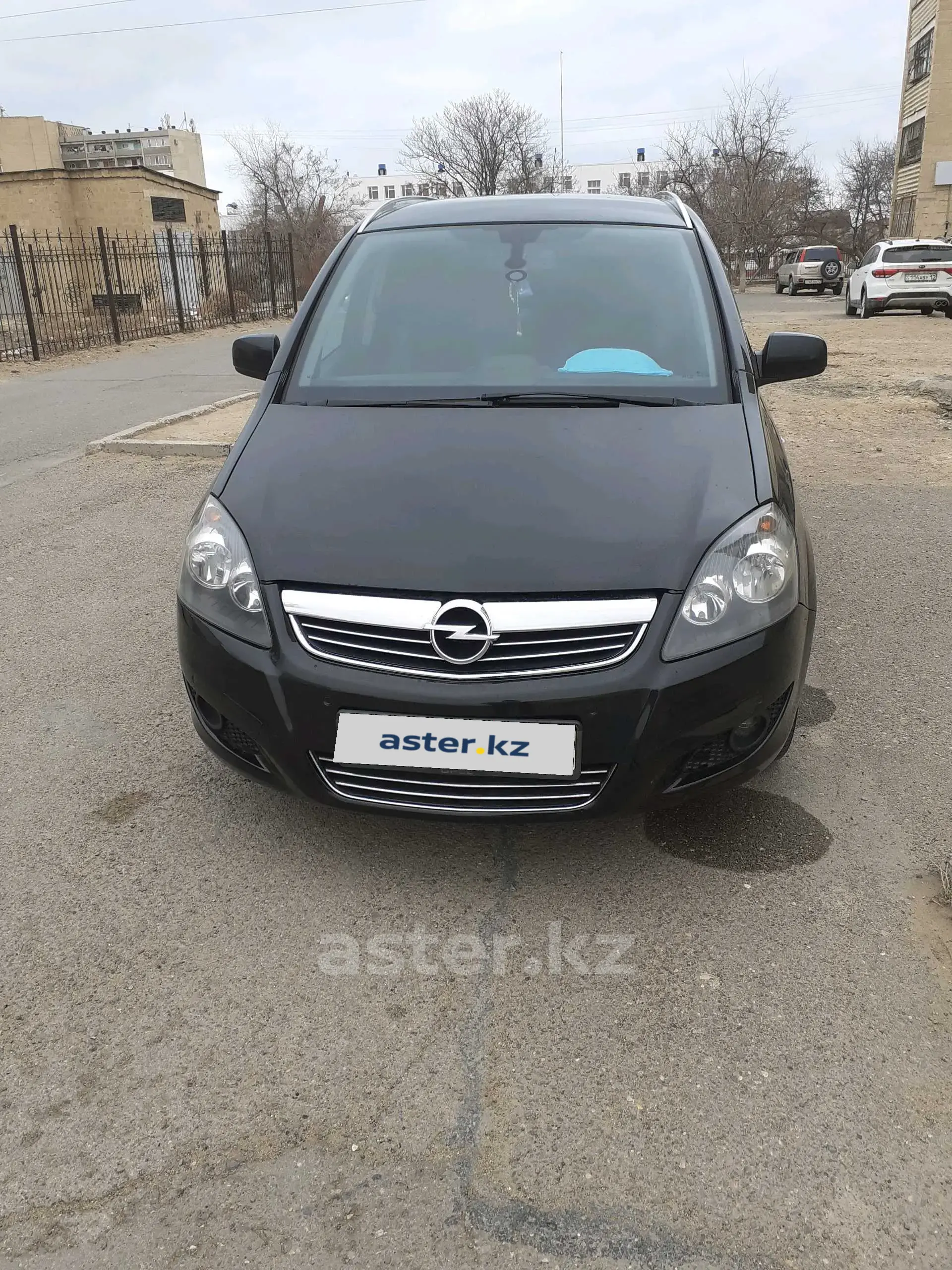 Opel Zafira 2012