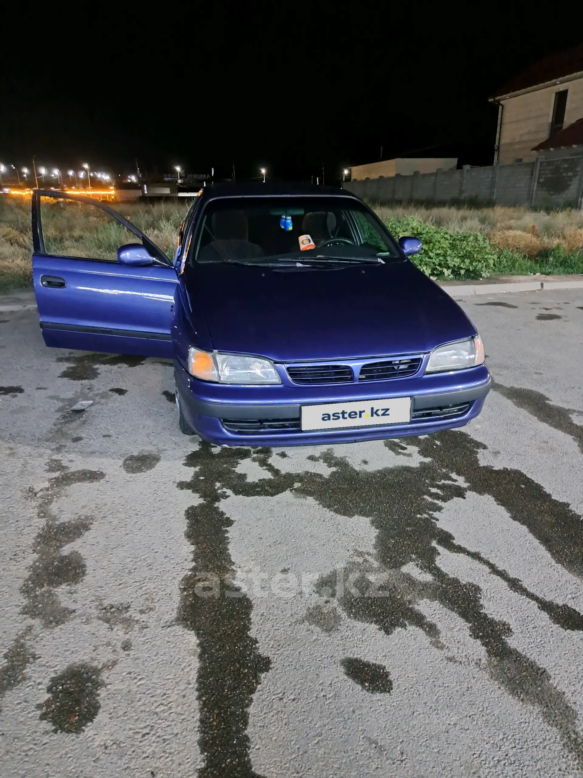 Toyota Carina E 1998