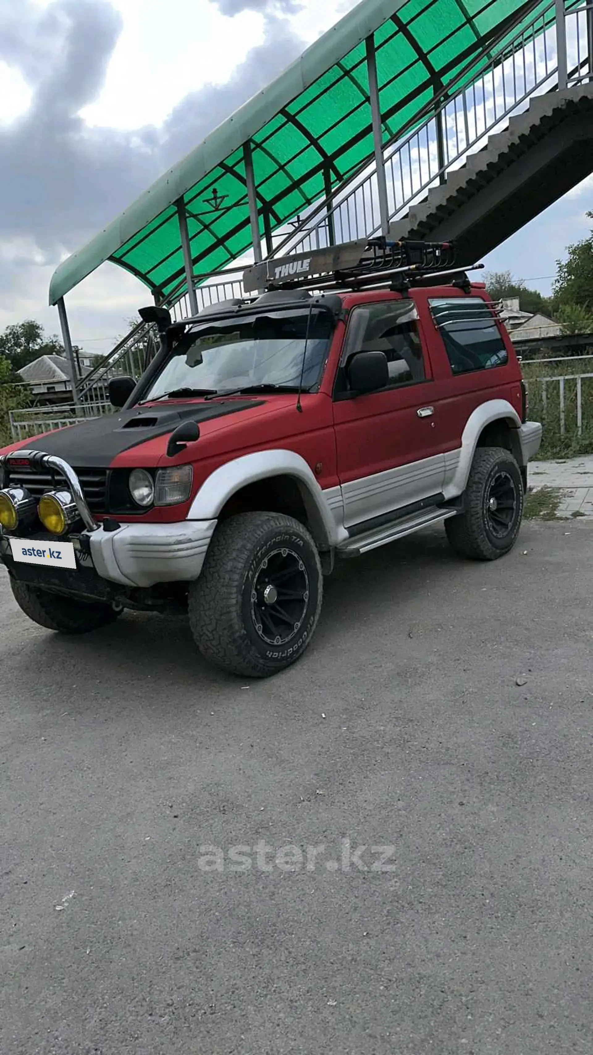 Mitsubishi Pajero 1993