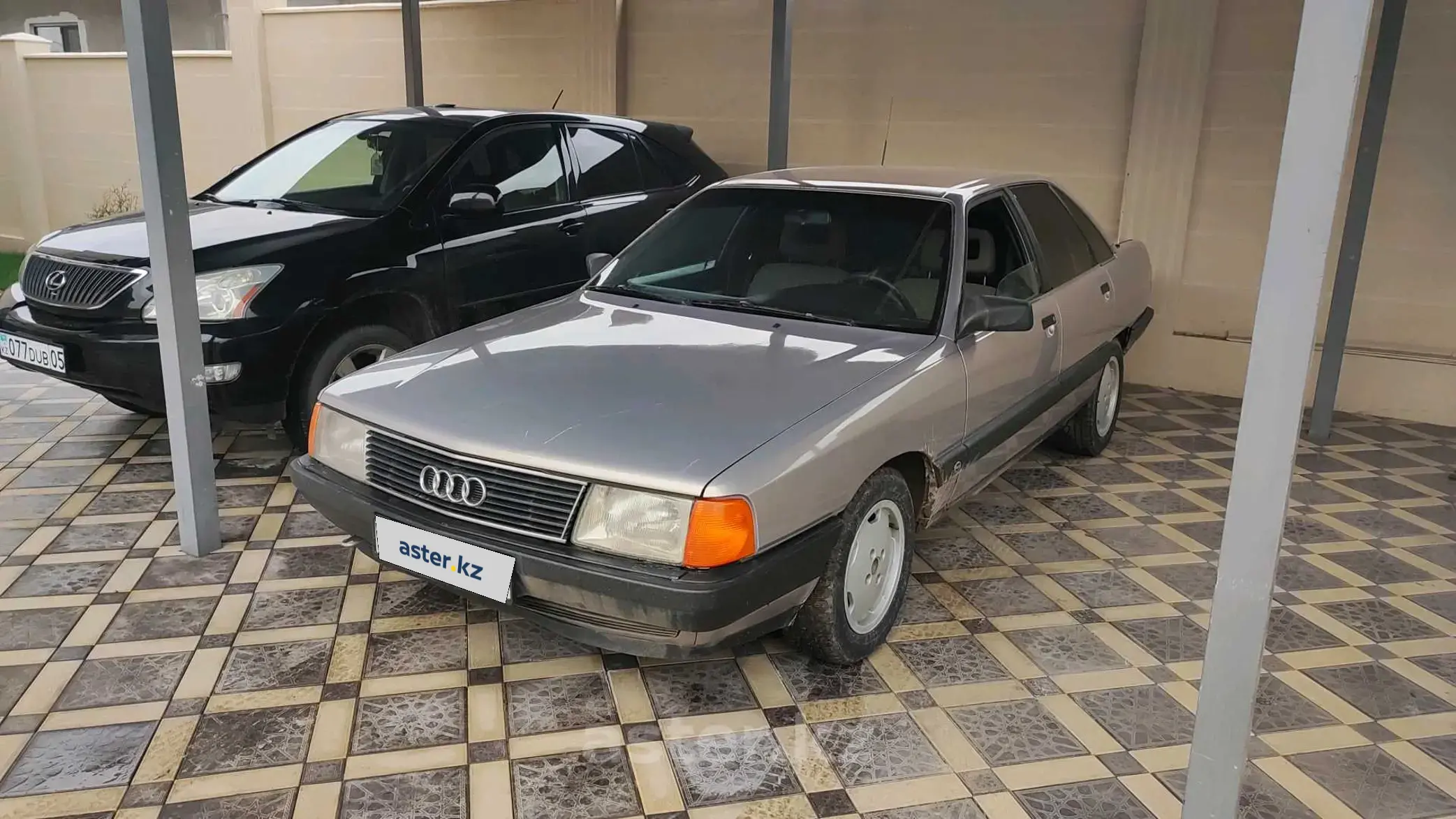 Audi 100 1983