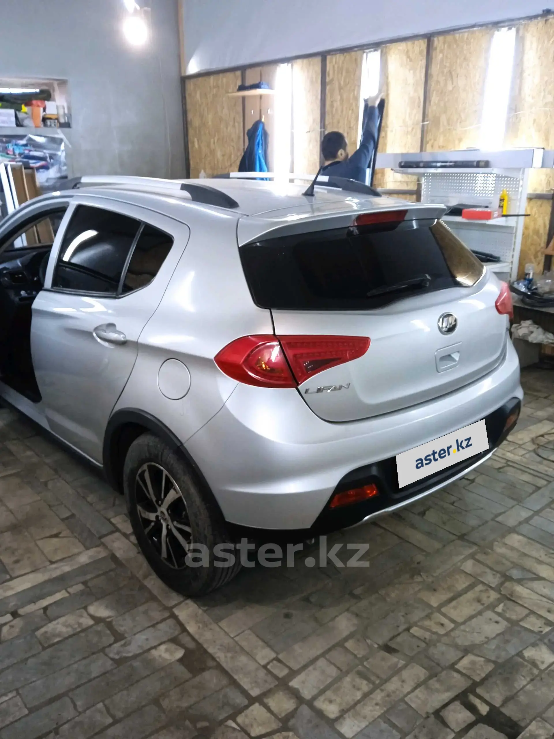 Lifan X50 2015