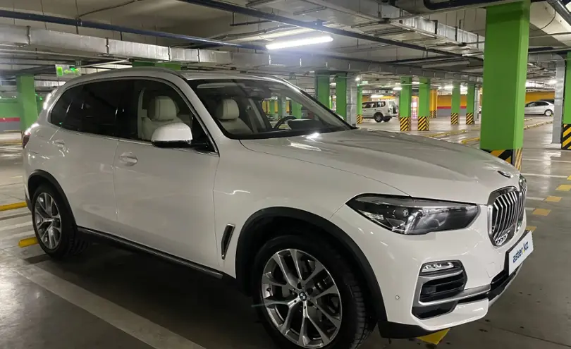 BMW X5 2019 года за 37 400 000 тг. в Алматы