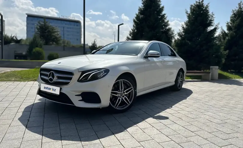 Mercedes-Benz E-Класс 2018 года за 23 500 000 тг. в Алматы