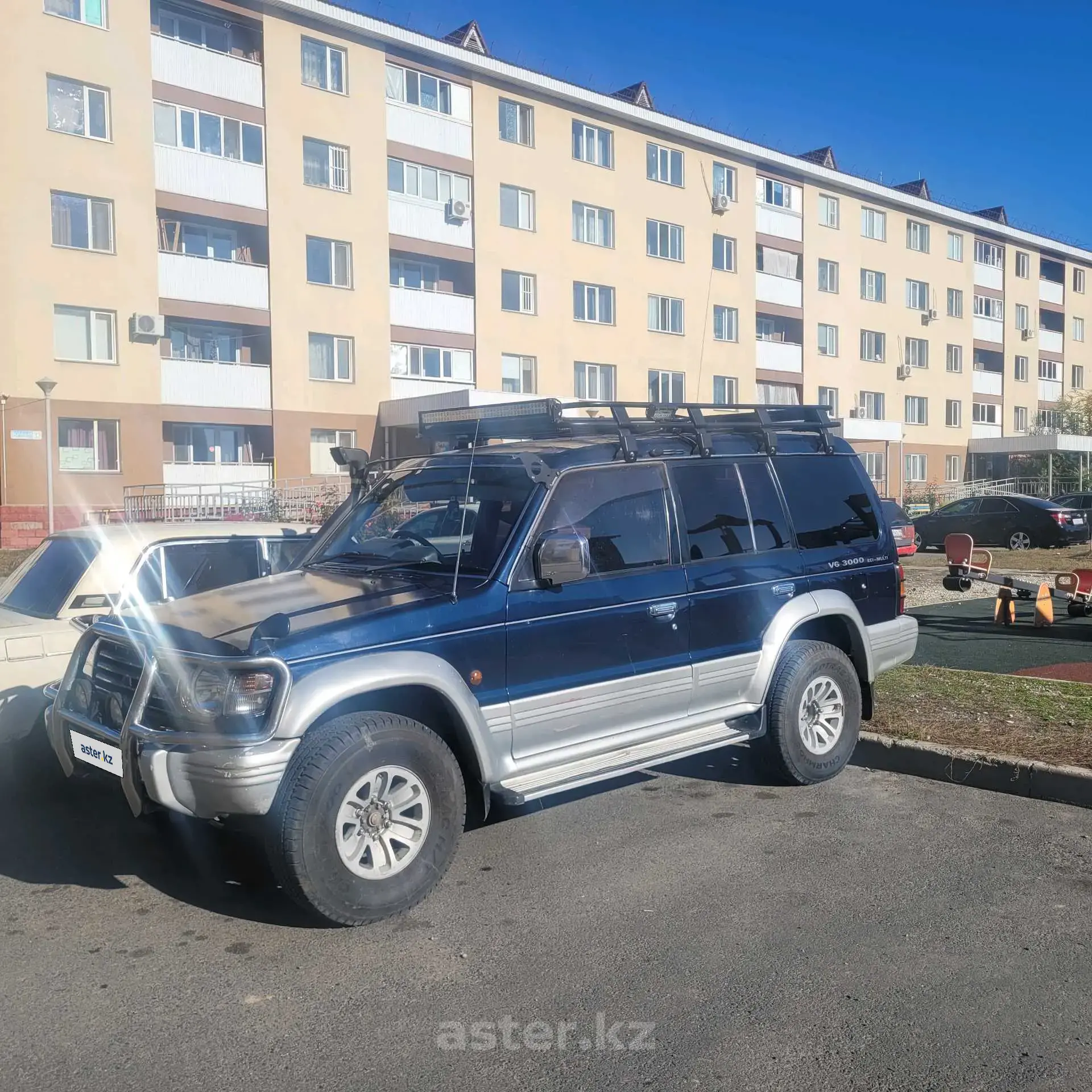 Mitsubishi Pajero 1996