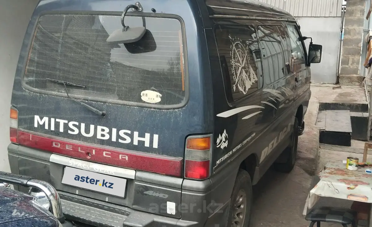 Купить Mitsubishi Delica 1994 года в Алматы, цена 3800000 тенге. Продажа  Mitsubishi Delica в Алматы - Aster.kz. №c955734