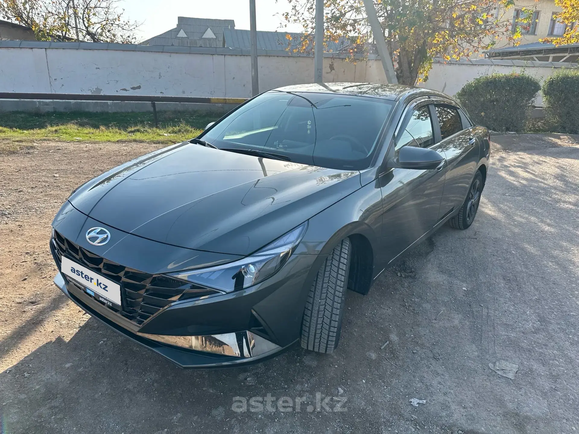 Hyundai Elantra 2023