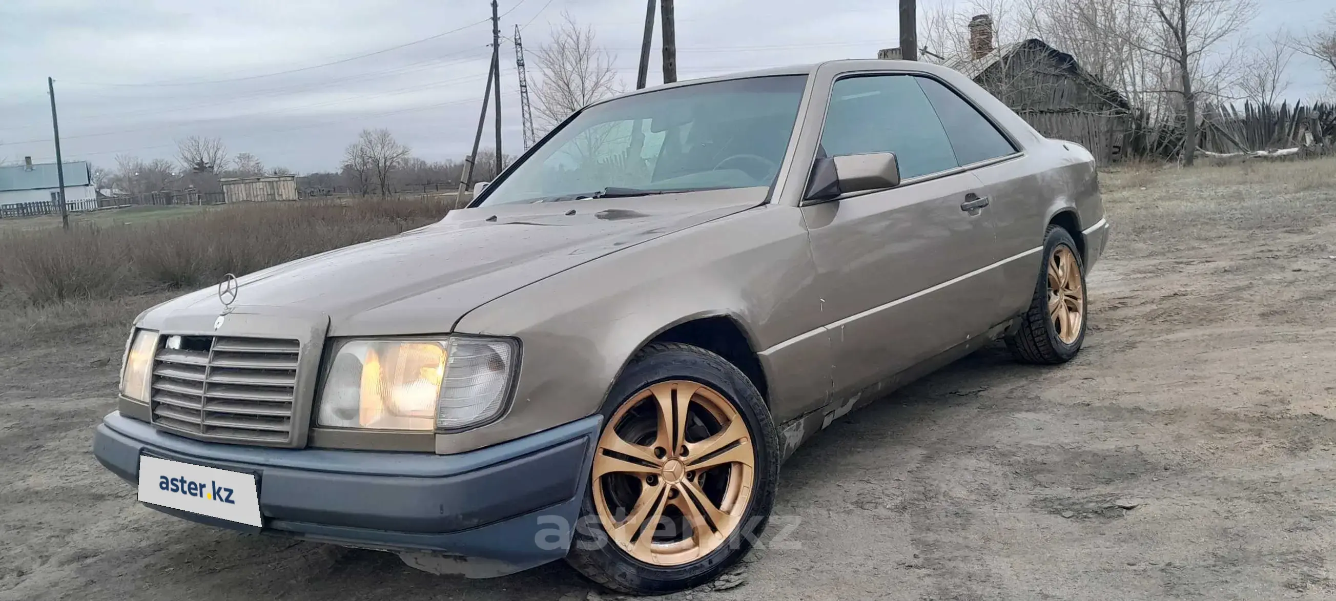 Mercedes-Benz W124 1987