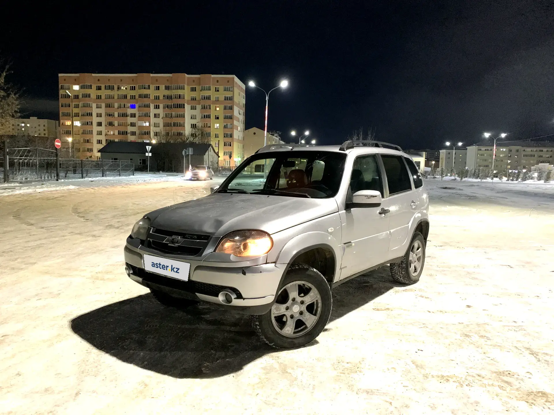 Chevrolet Niva 2012