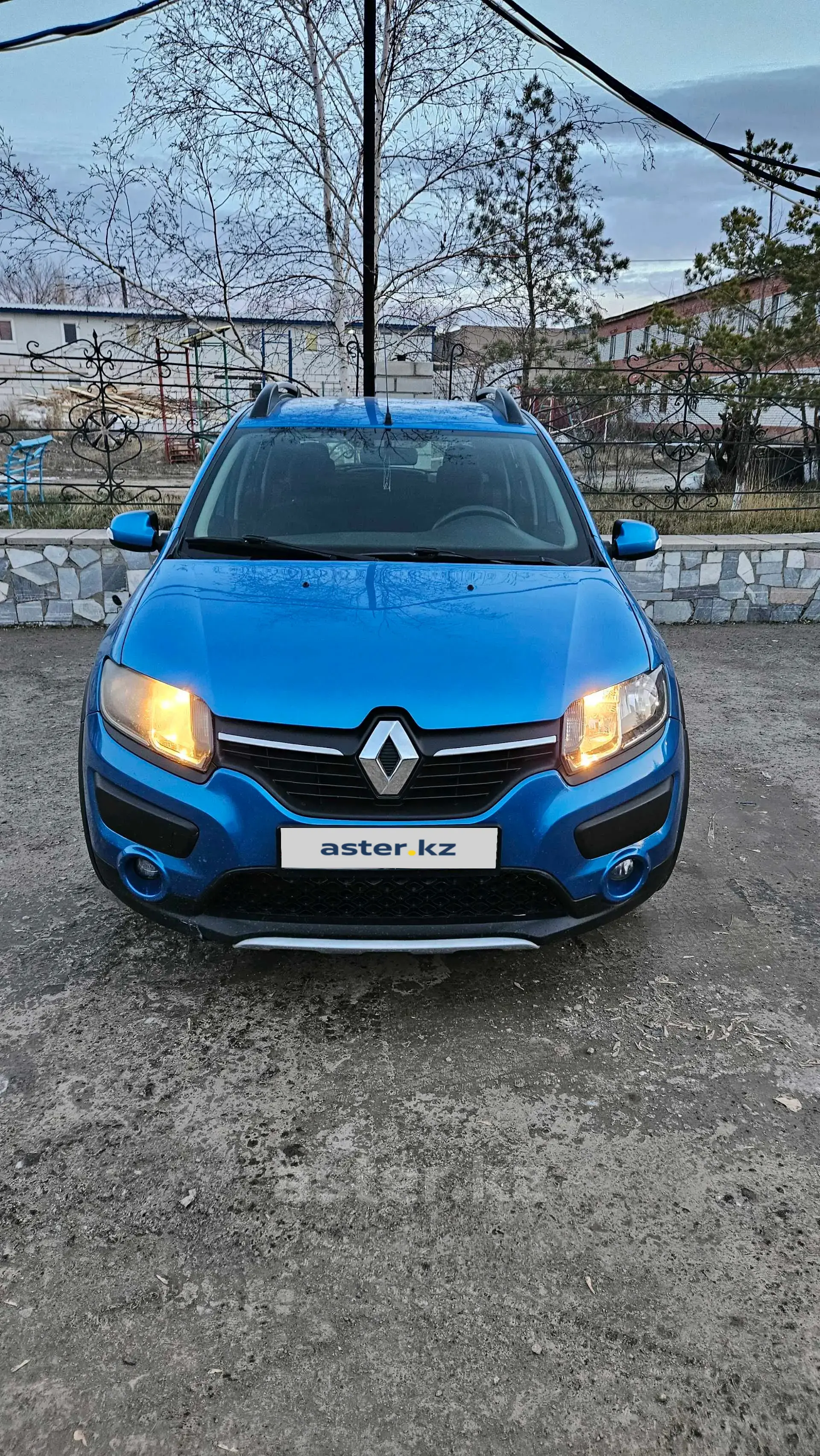 Renault Sandero 2015