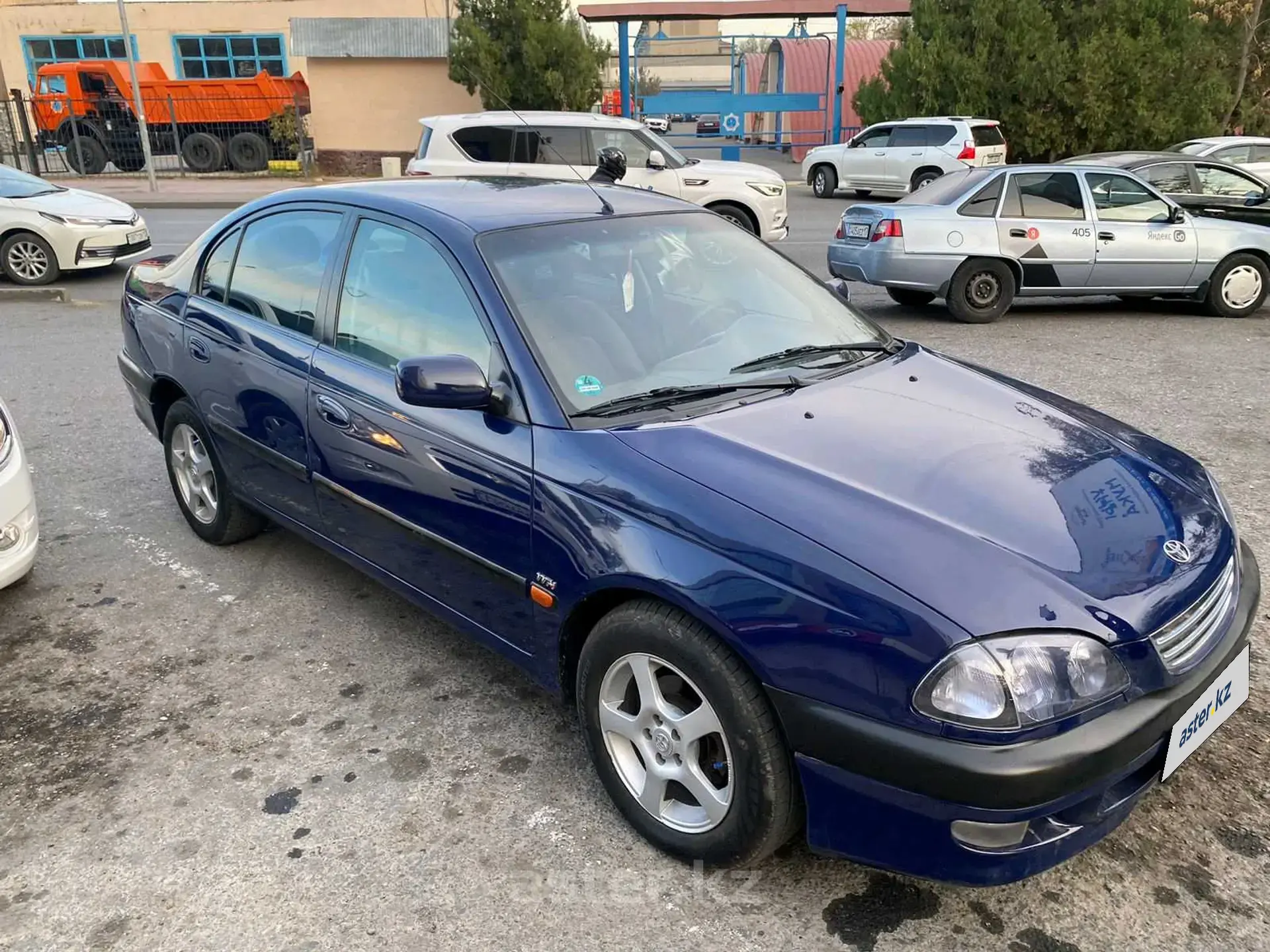 Toyota Avensis 1998