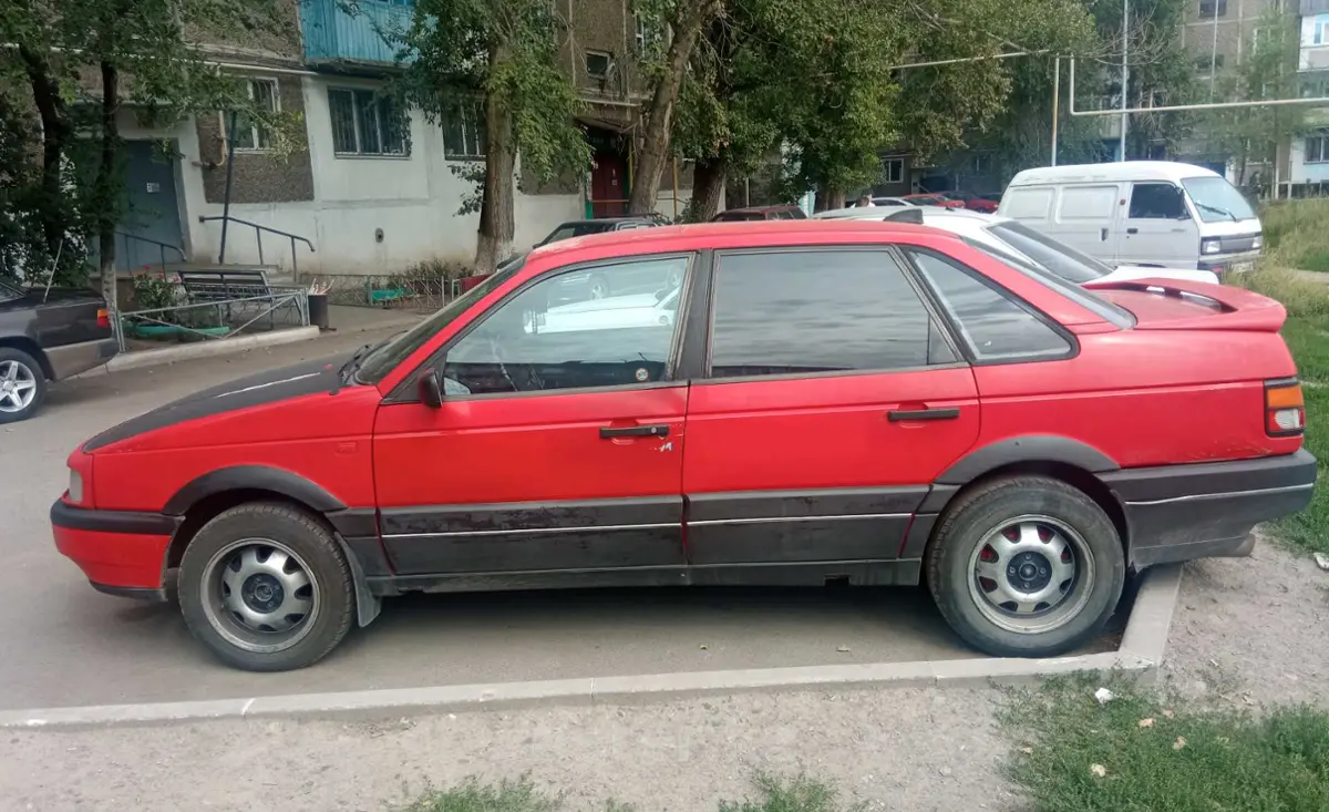 Купить Volkswagen Passat 1988 года в Караганде, цена 1300000 тенге. Продажа Volkswagen Passat в Караганде - Aster.kz. №c960943 Volkswagen Passat 1988 года за 1 300 000 тг. в Караганда