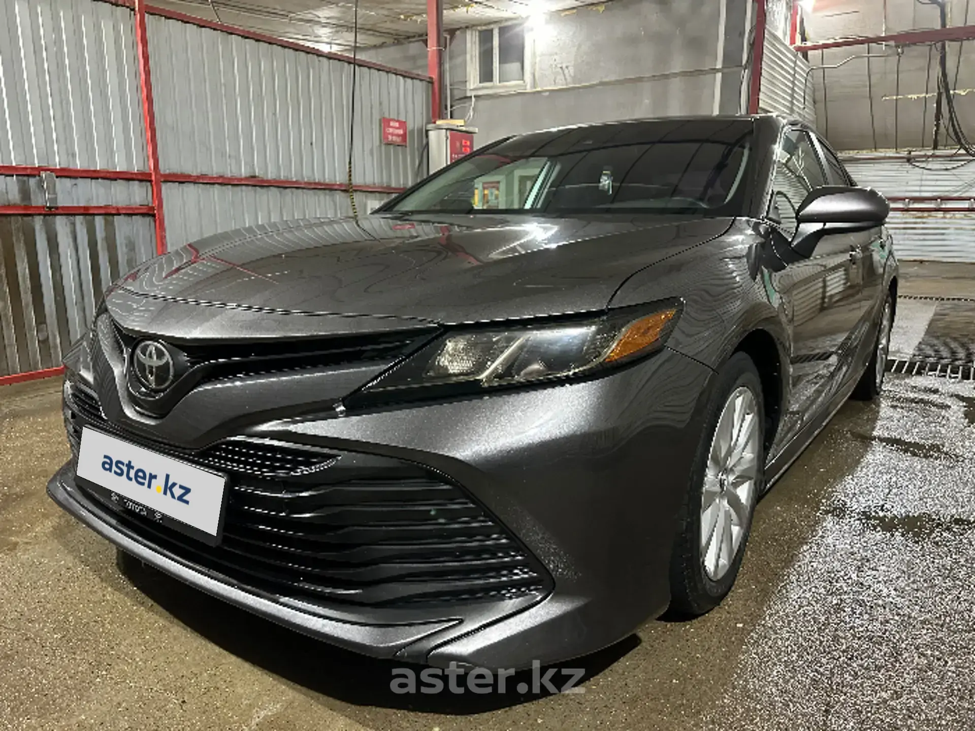 Toyota Camry 2019