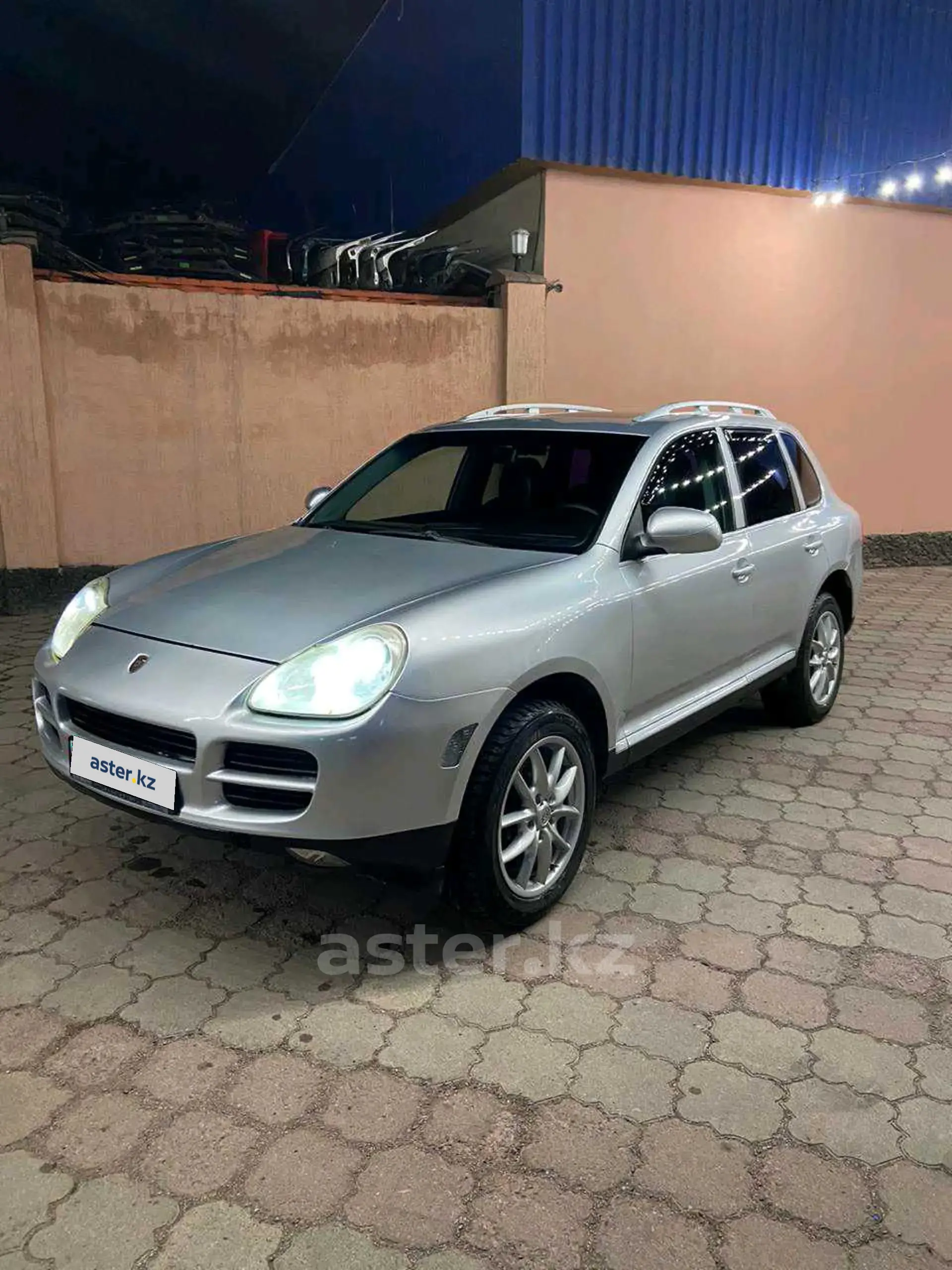 Porsche Cayenne 2003