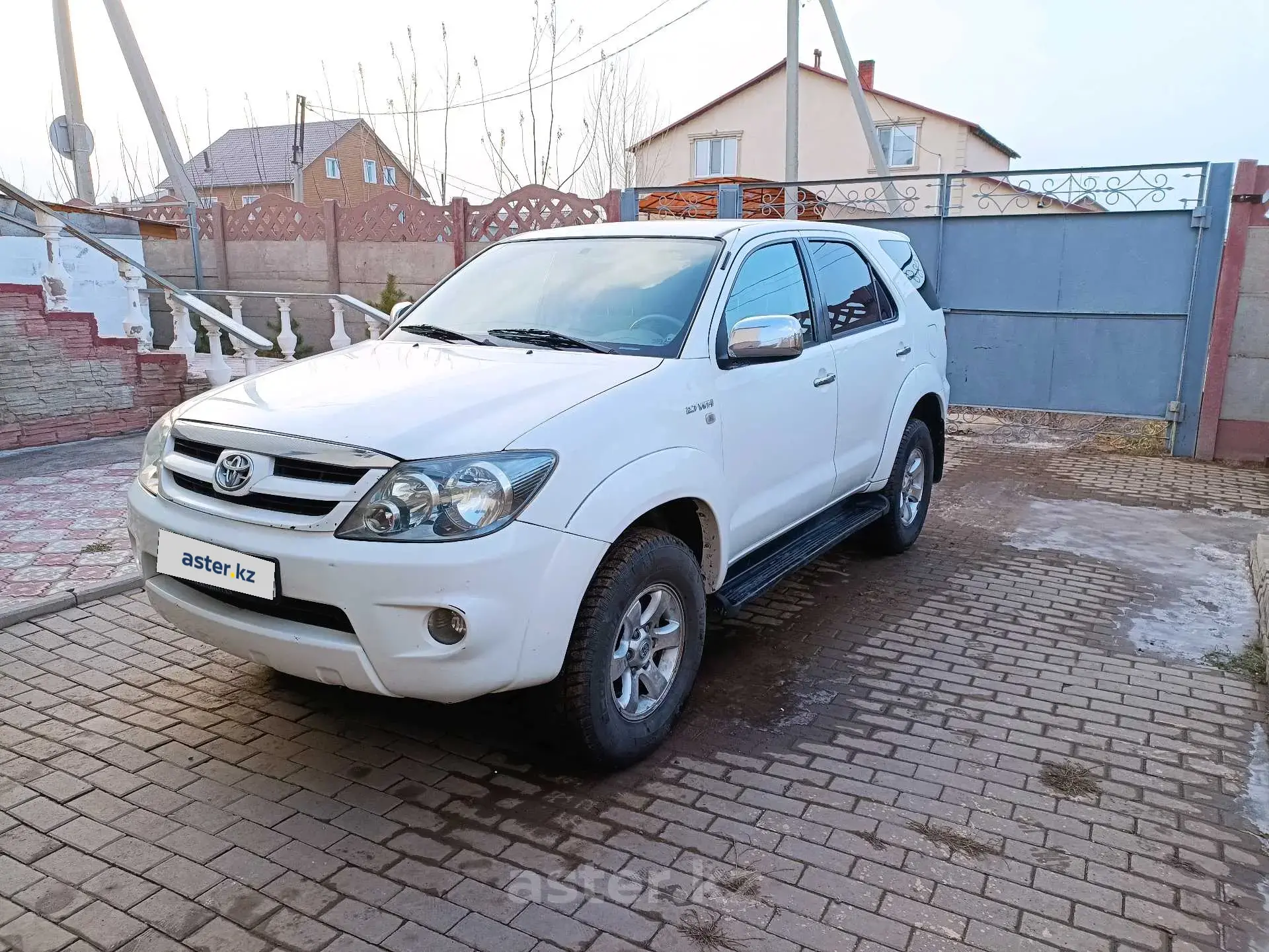 Toyota Fortuner 2006