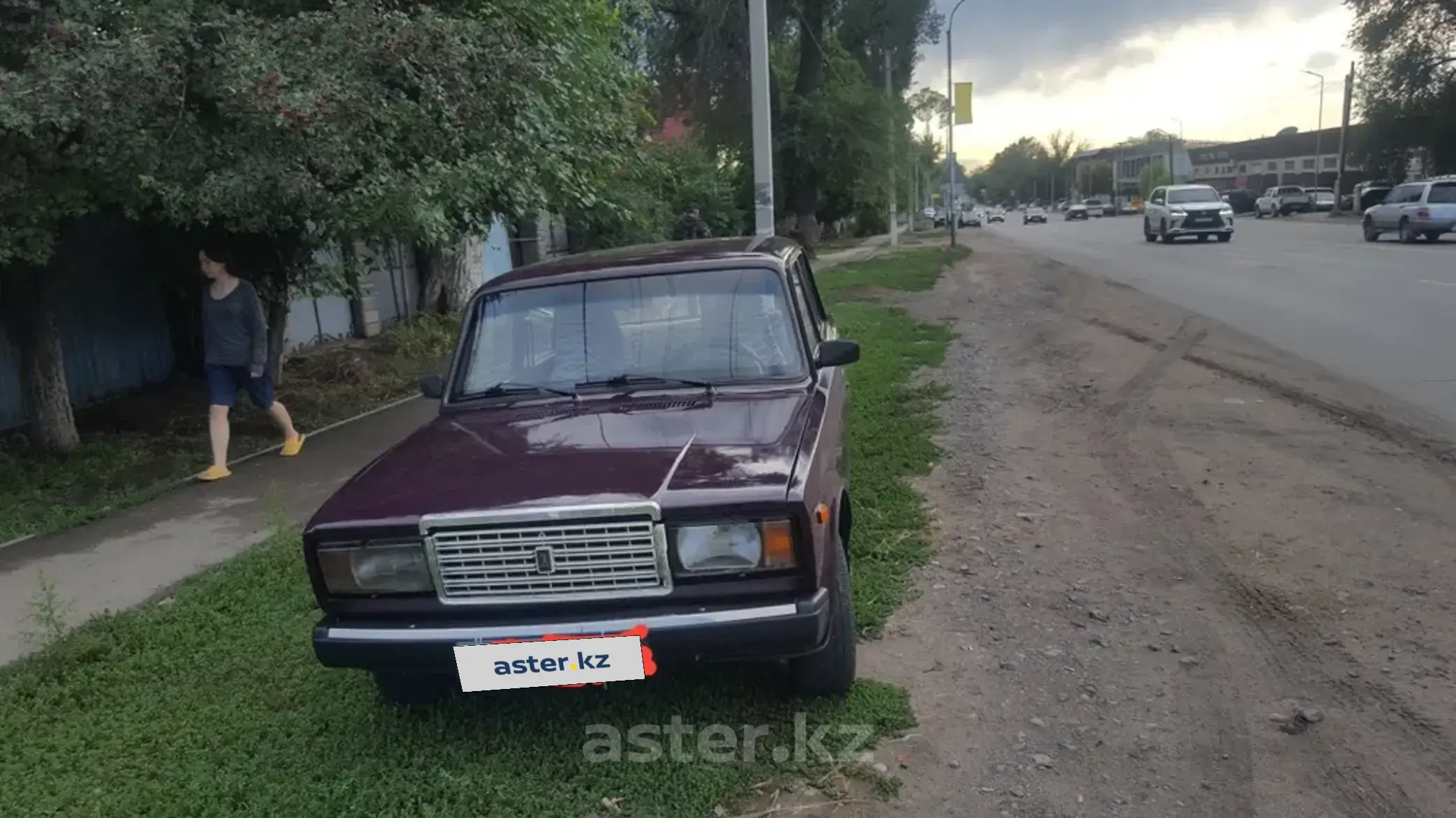 LADA (ВАЗ) 2107 2000