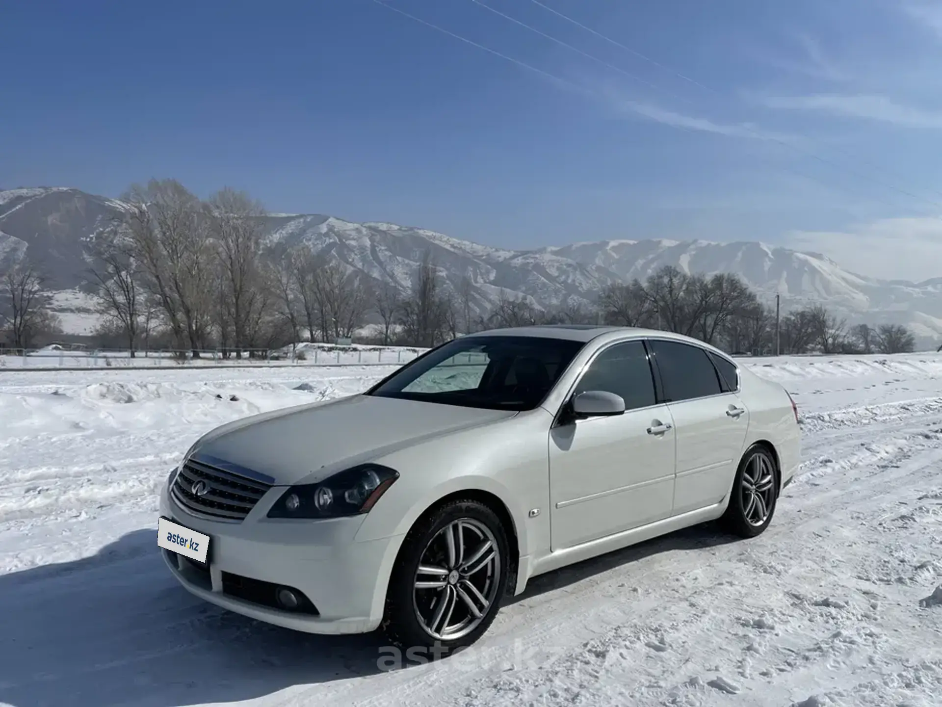 Infiniti M 2006