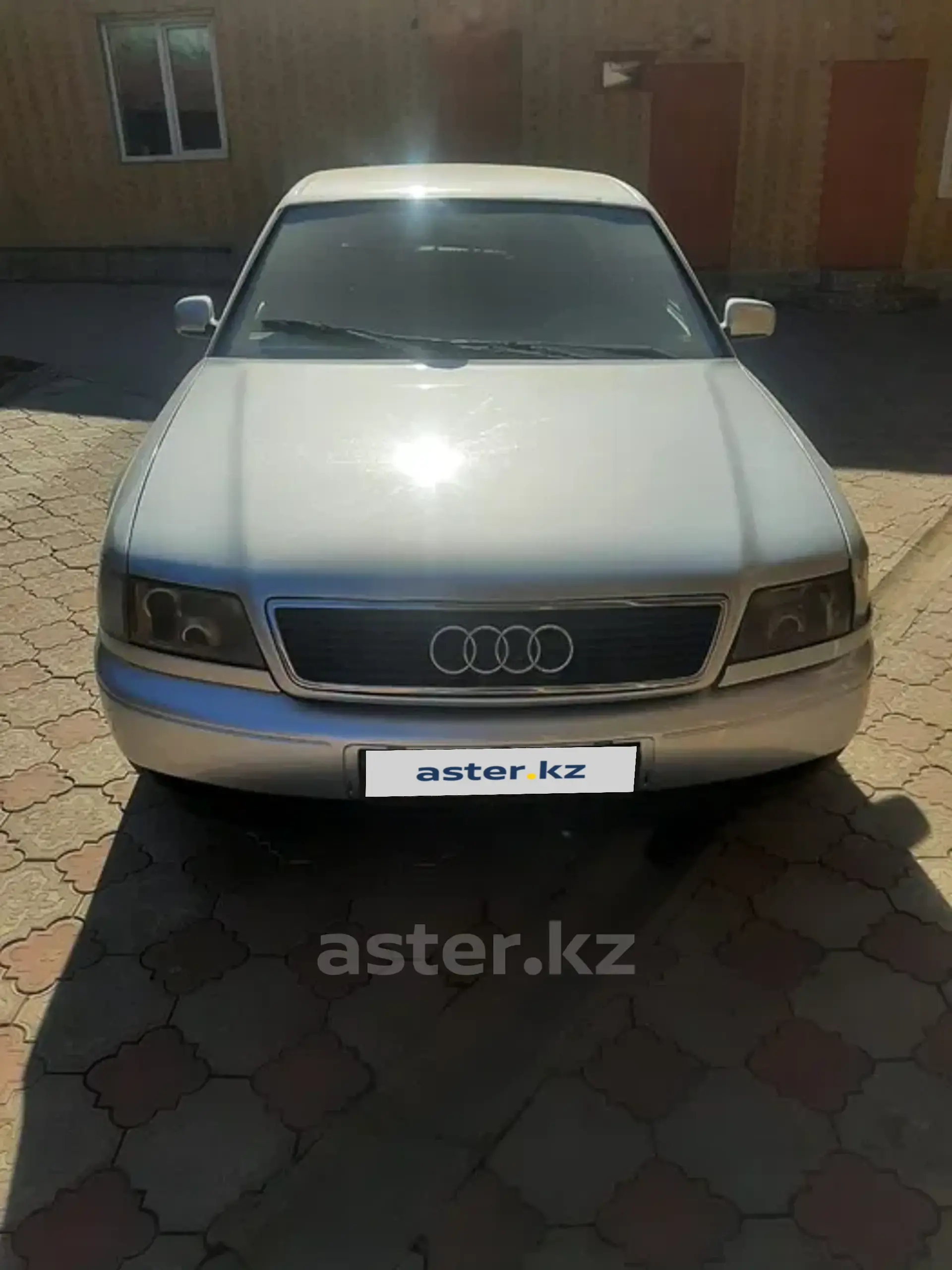 Audi A8 1997