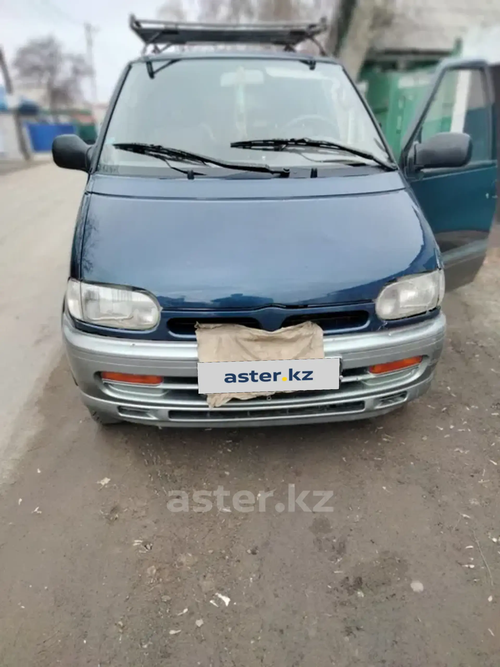 Nissan Serena 1994