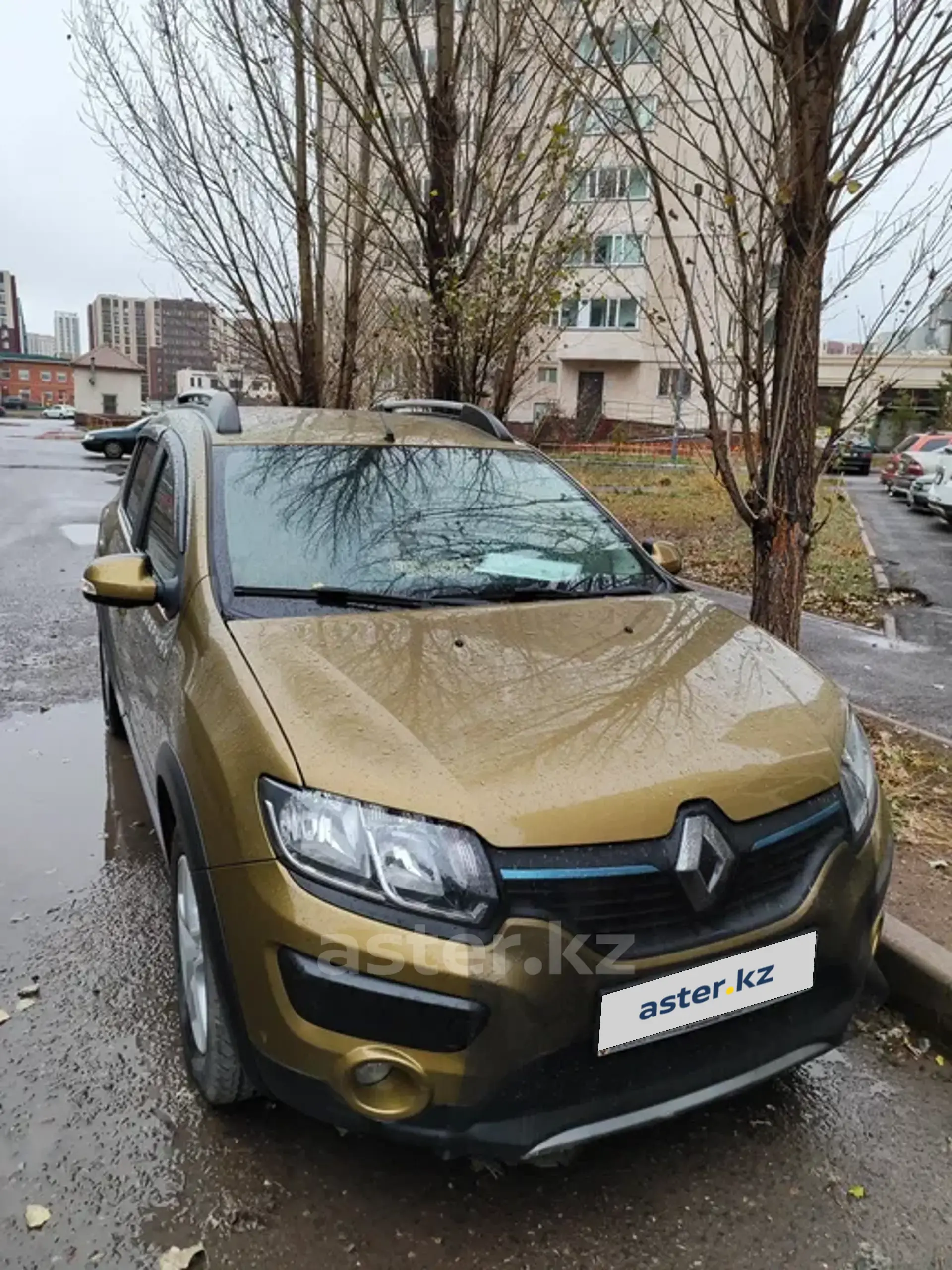 Renault Sandero 2015