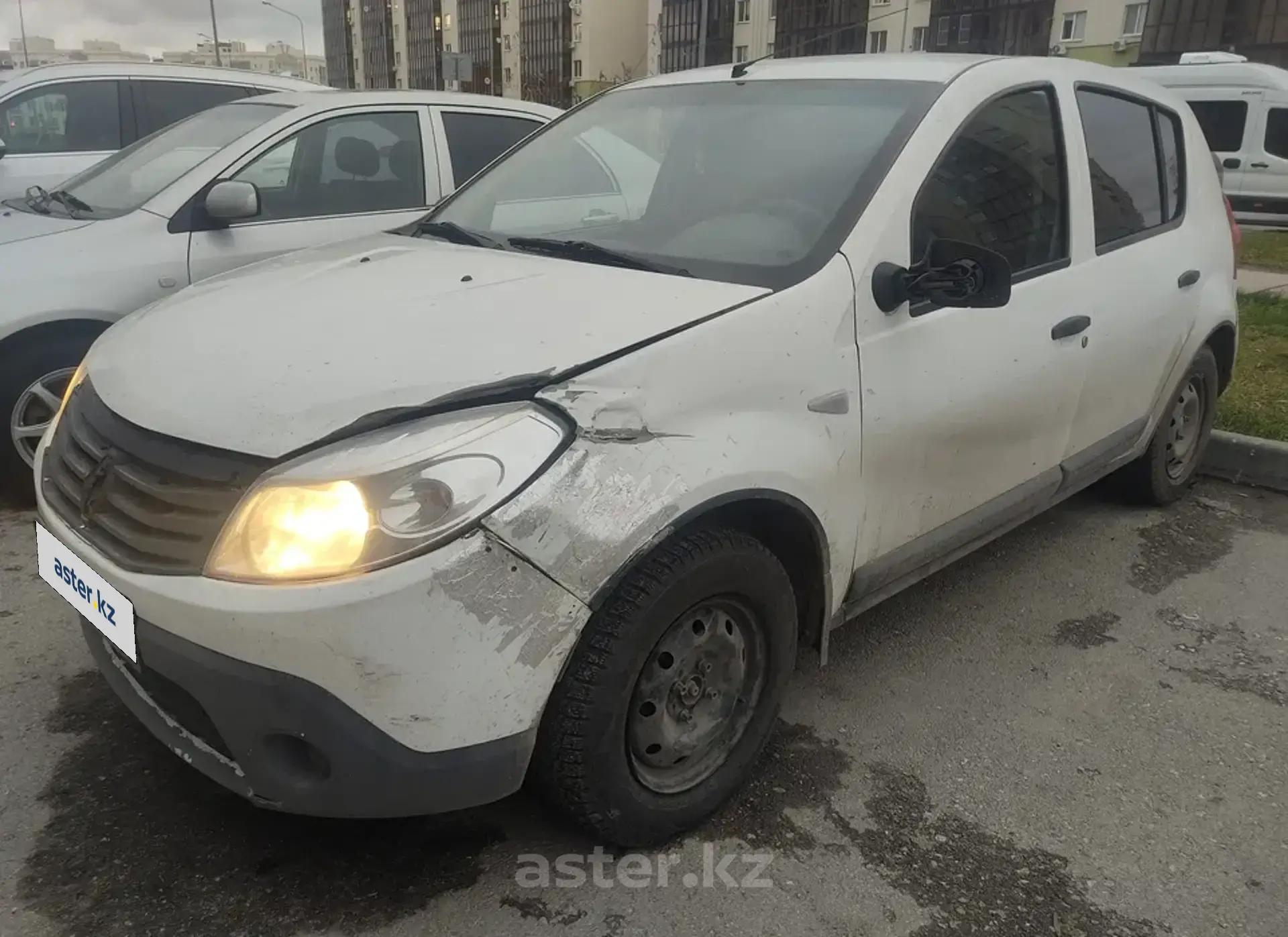 Renault Sandero 2012