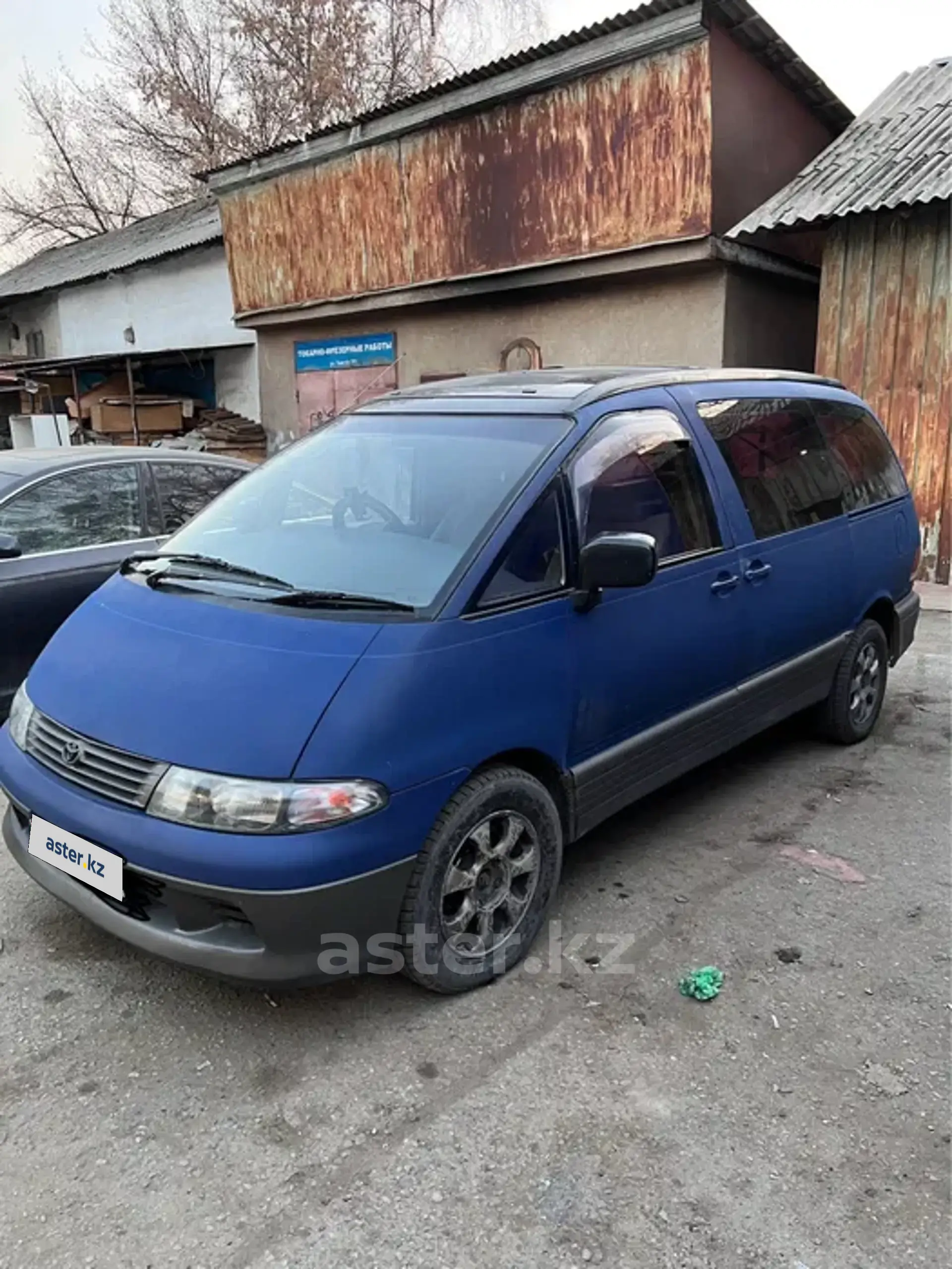 Toyota Estima 1996