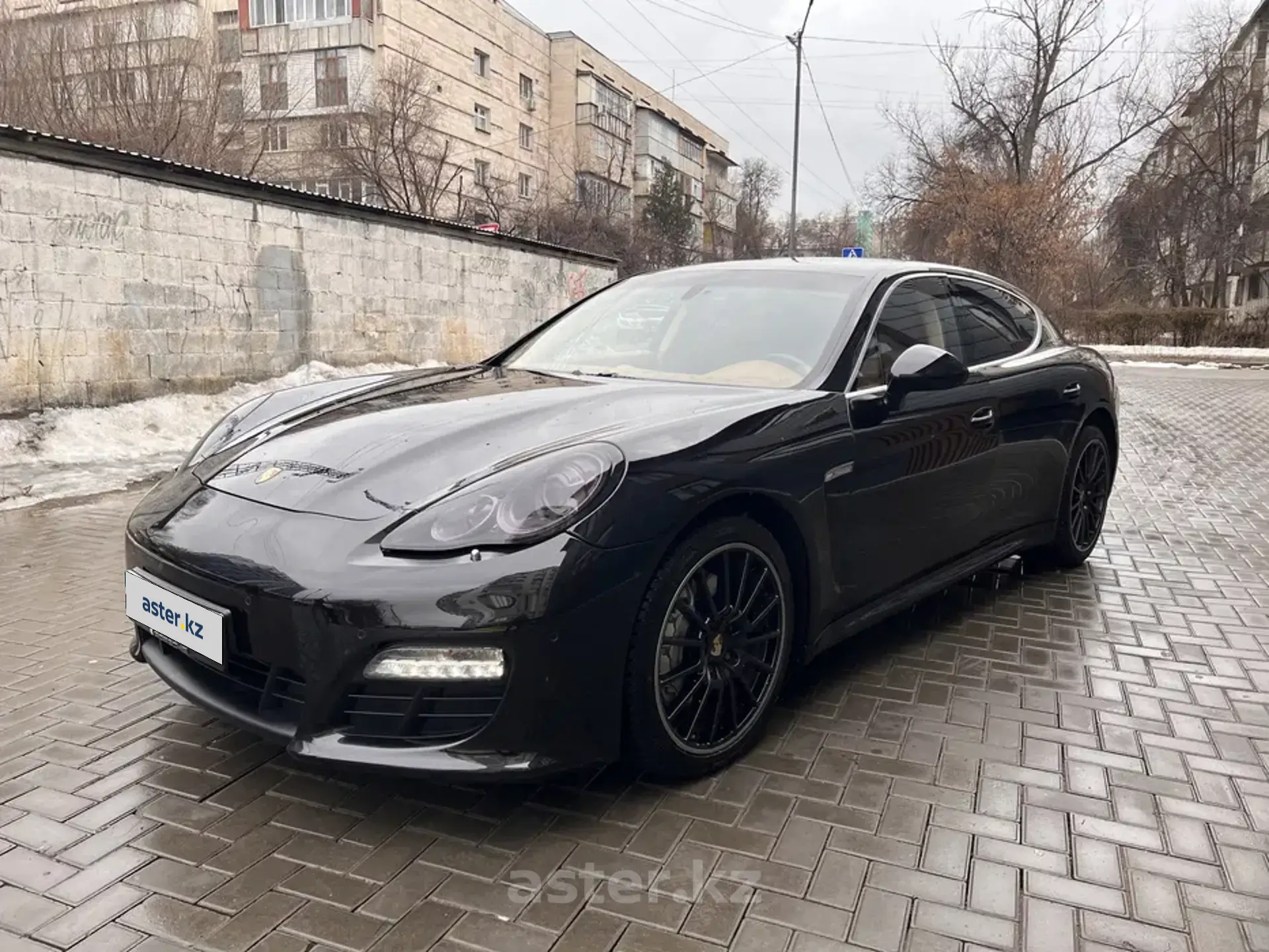 Porsche Panamera 2011