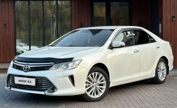 Toyota Camry 2014 года за 12 490 000 тг. в Алматы фото 1