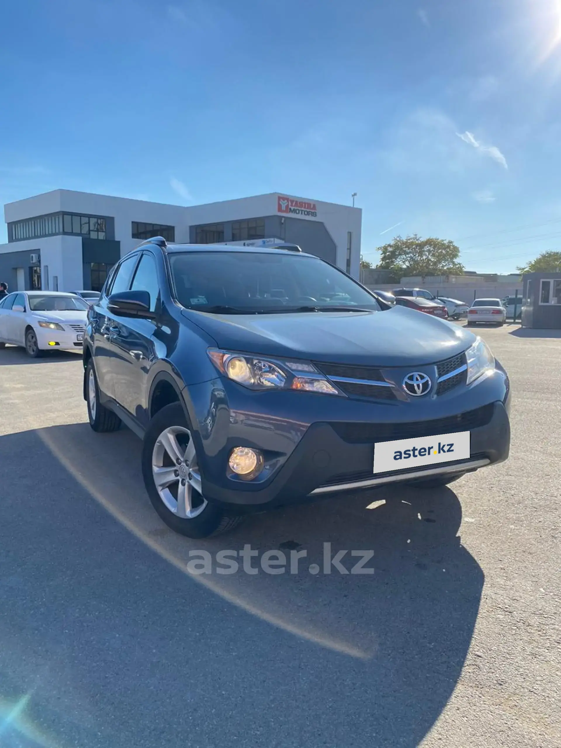 Toyota RAV4 2013