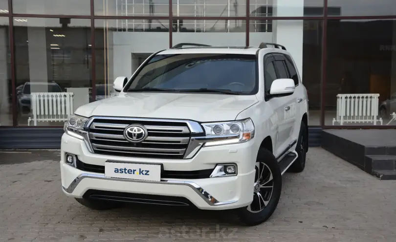 Toyota Land Cruiser 2017 года за 32 990 000 тг. в Западно-Казахстанская область