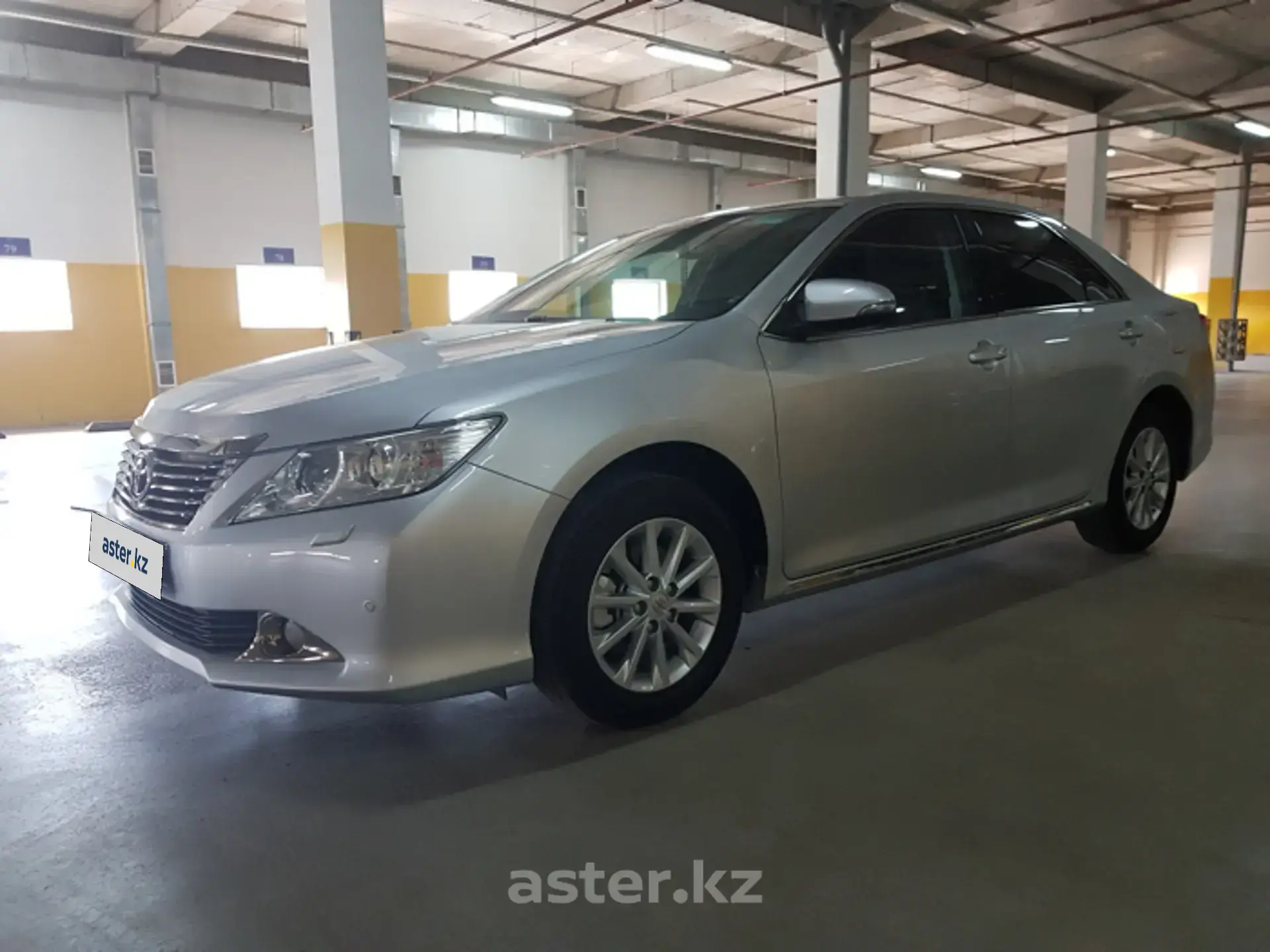 Toyota Camry 2014